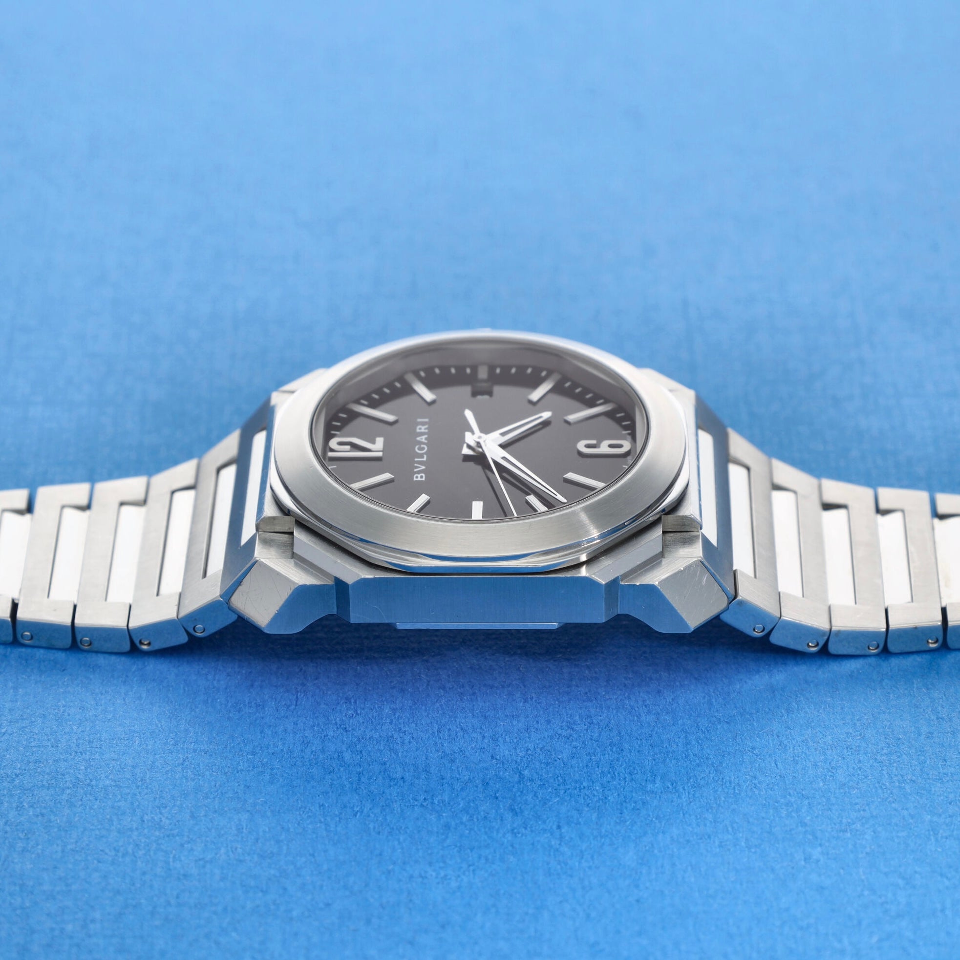 Bulgari Octo Solotempo Ref. BGO 38S Black Dial