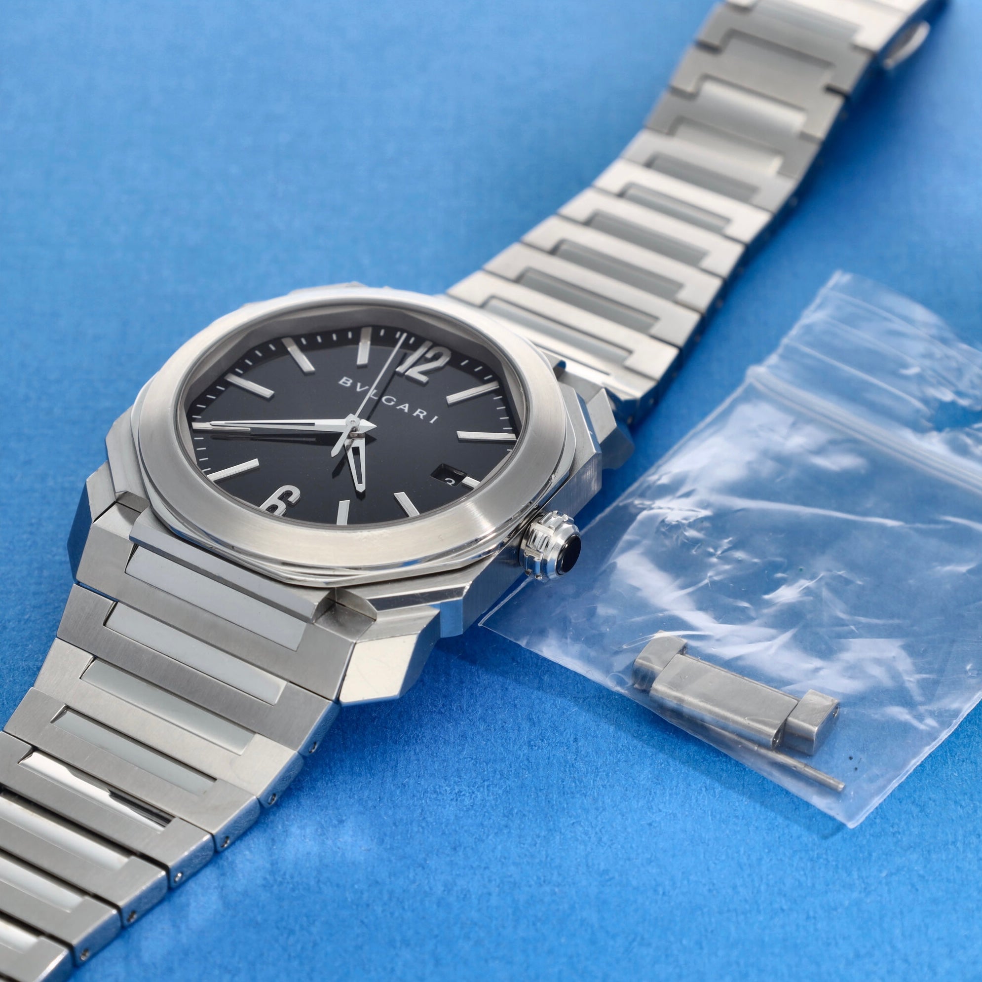 Bulgari Octo Solotempo Ref. BGO 38S Black Dial