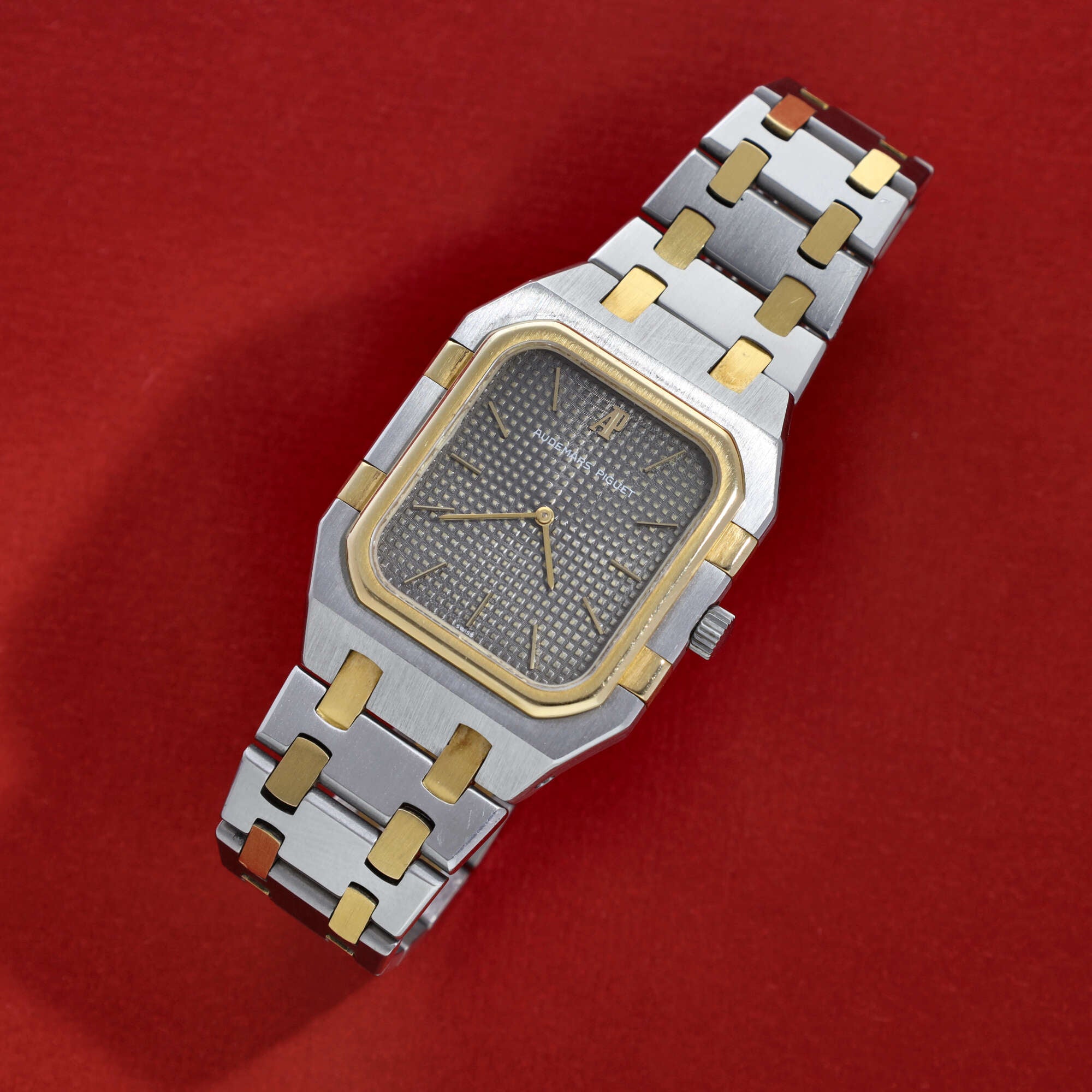 Audemars Piguet Royal Oak Ref. 6009SA Rectangular Quartz Grey Dial