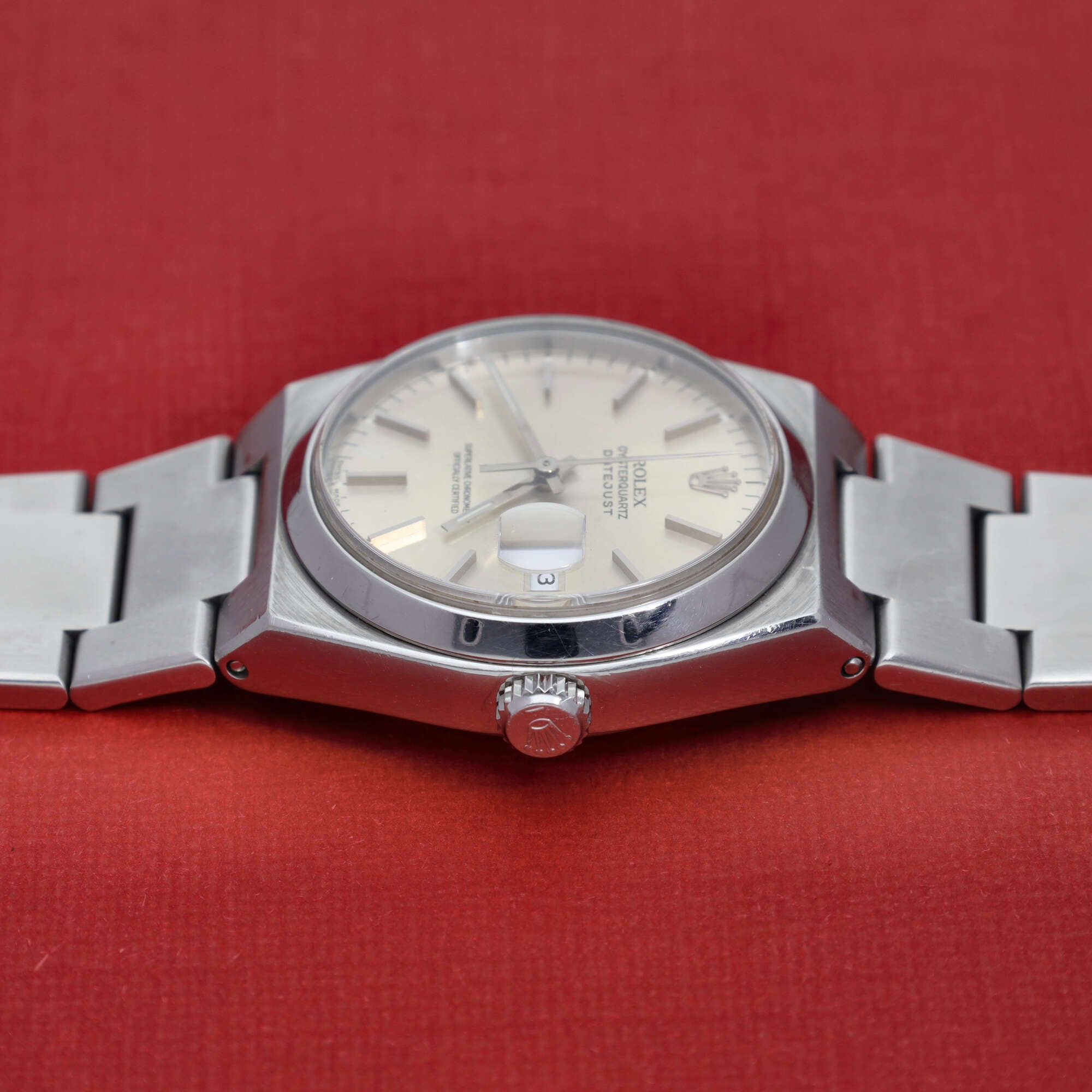 Rolex Datejust Oysterquartz Ref. 17000A (Warm) Silver Dial