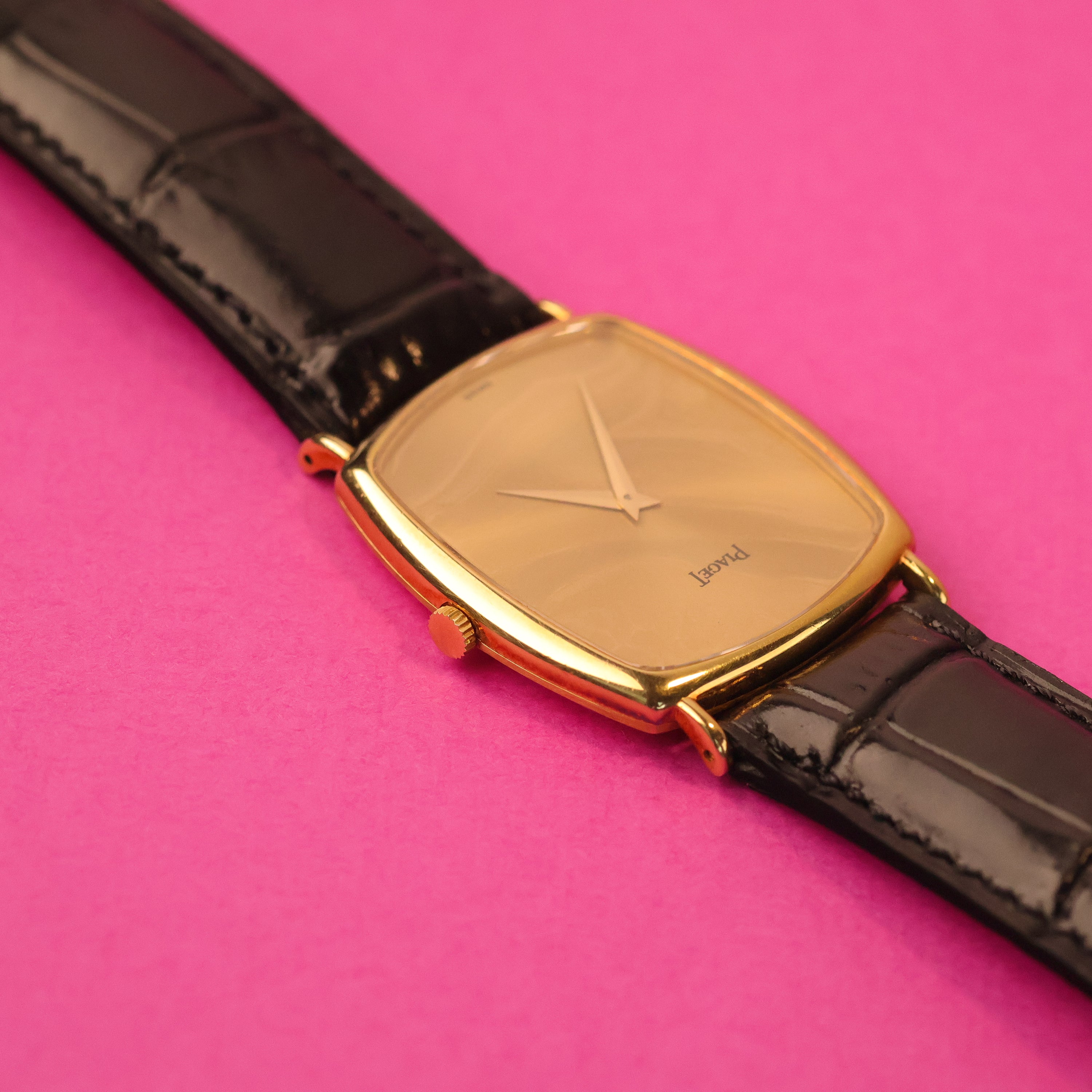 Piaget Ref. 9742 Wavy Patina Champagne Dial With Original Documentation