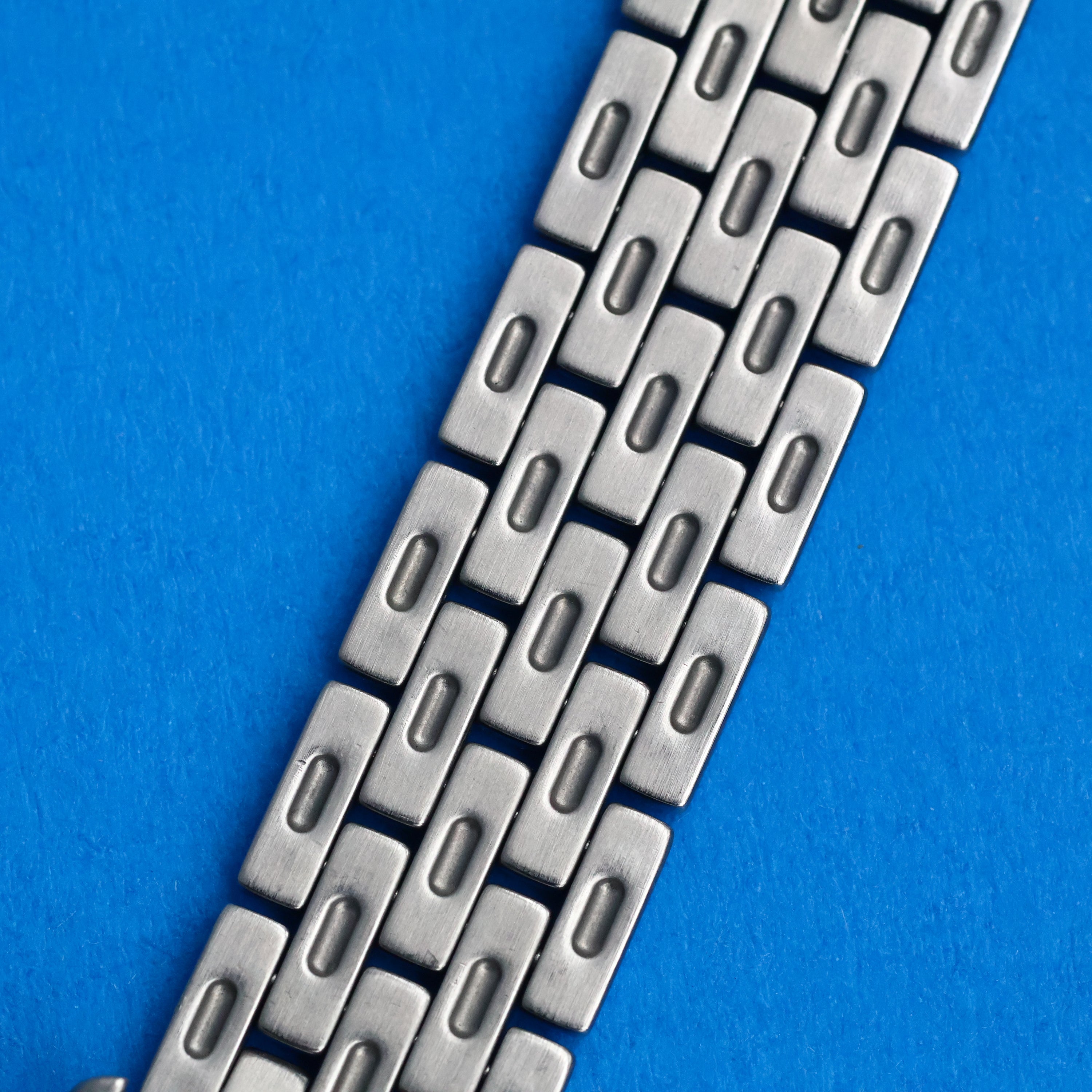 Cartier Panthere Ref. 1300 Jumbo in Steel