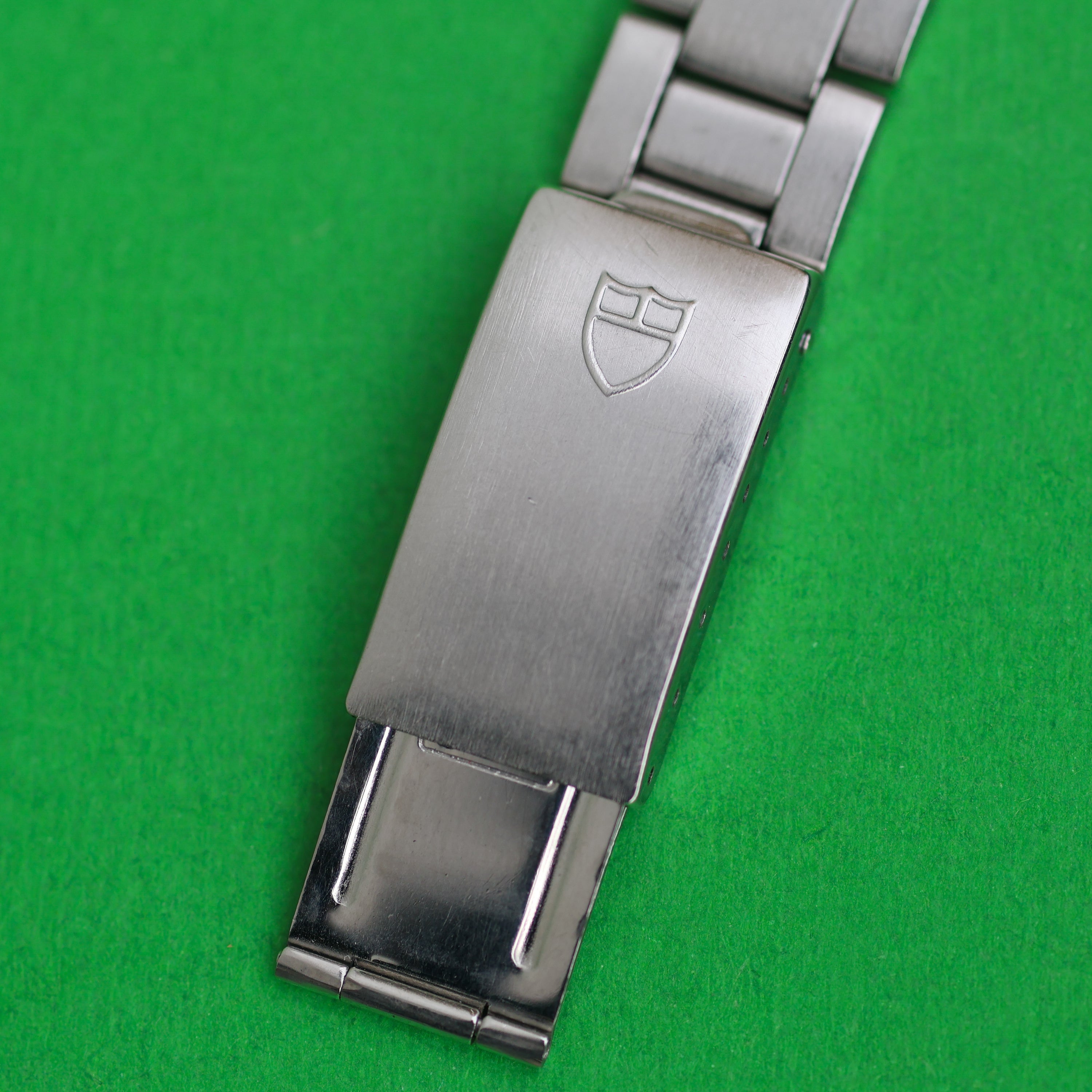 Tudor Oysterdate Ref. 74000N Linen Dial