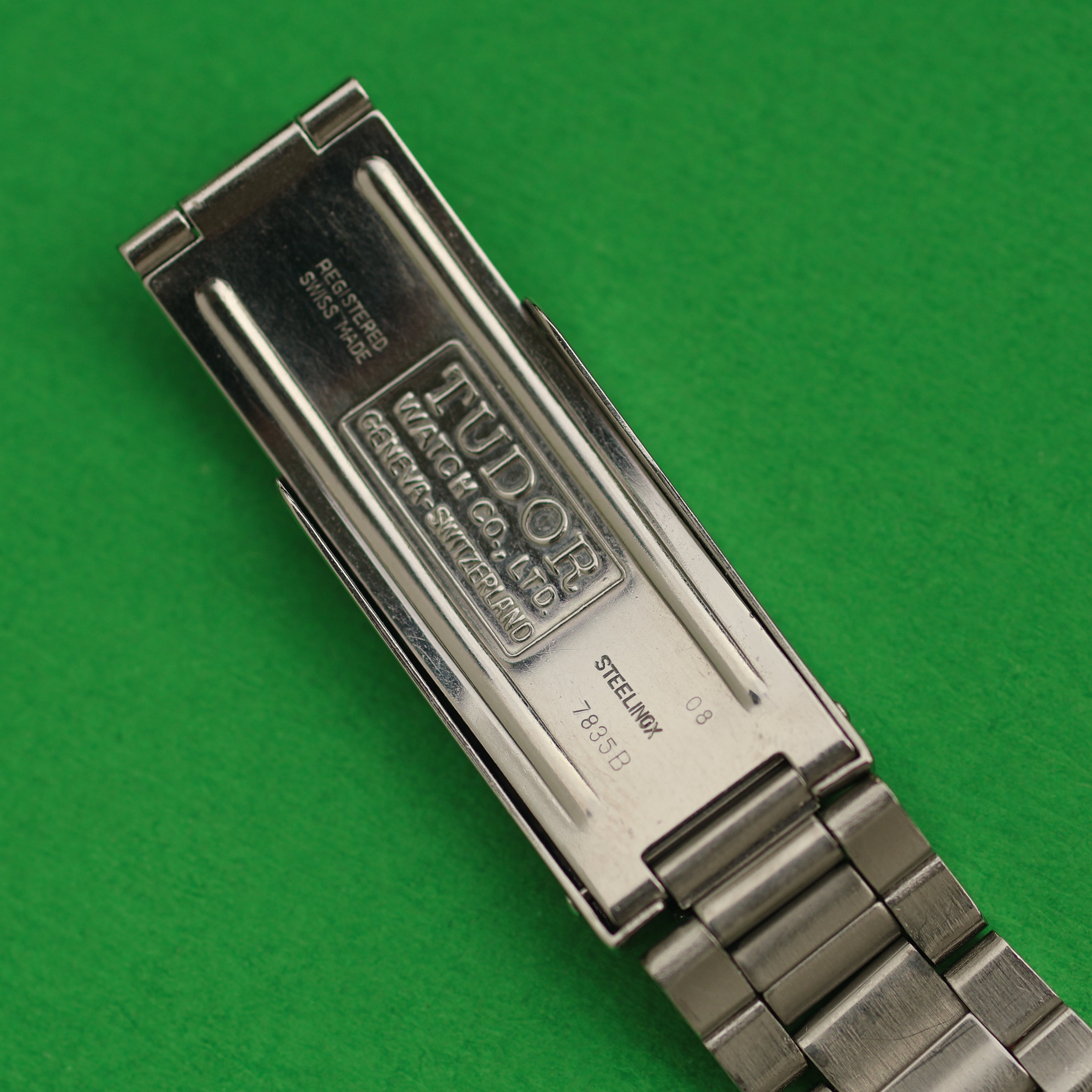 Tudor Oysterdate Ref. 74000N Linen Dial