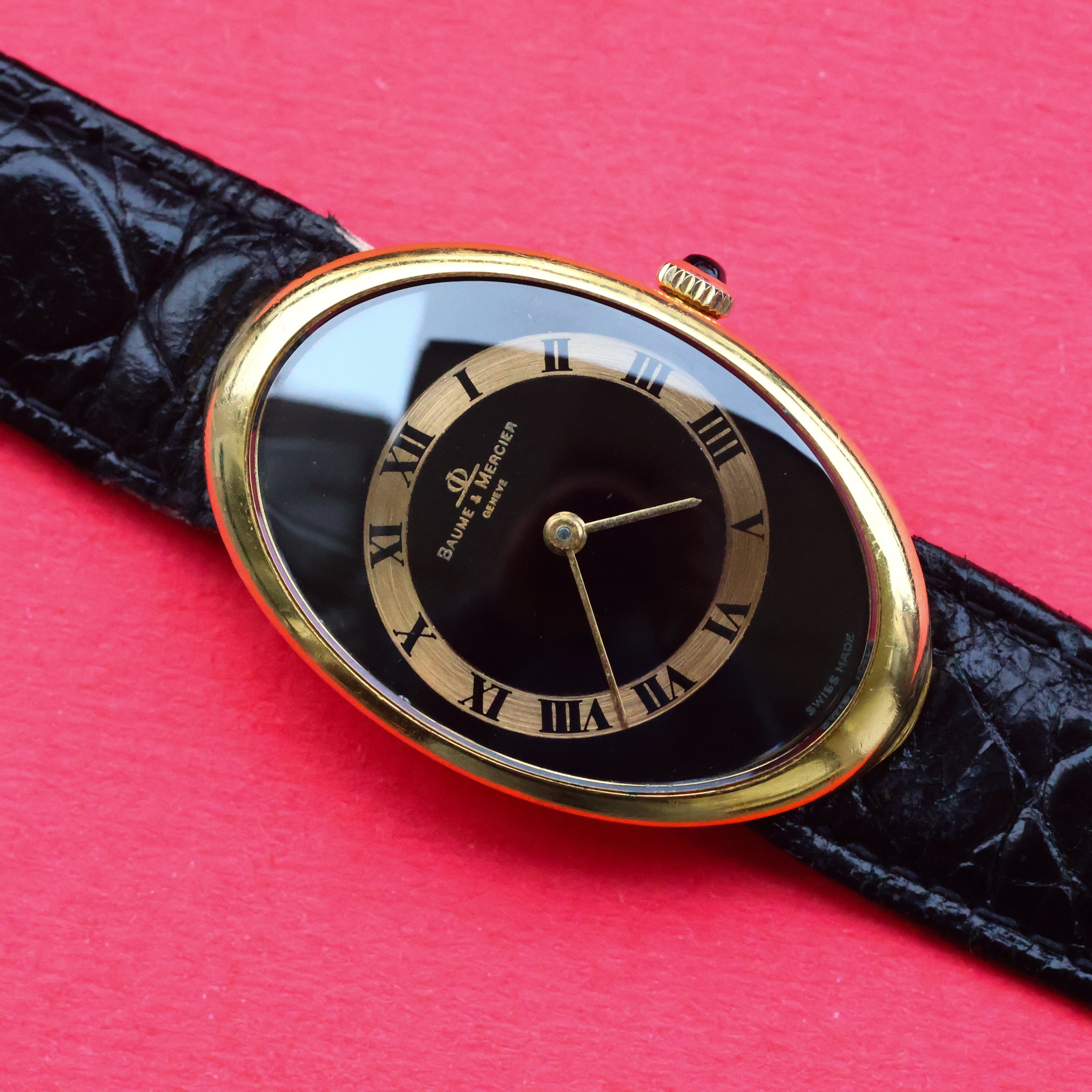 Baume & Mercier 'Baignoire' Ref. 37055 in 18K Yellow Gold