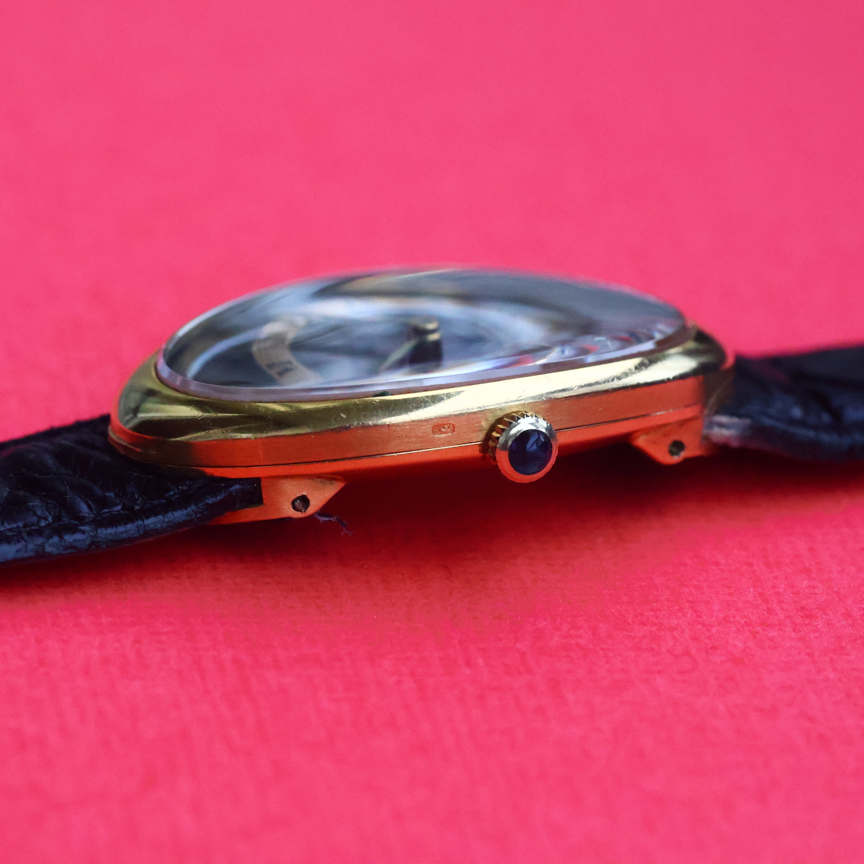 Baume & Mercier 'Baignoire' Ref. 37055 in 18K Yellow Gold