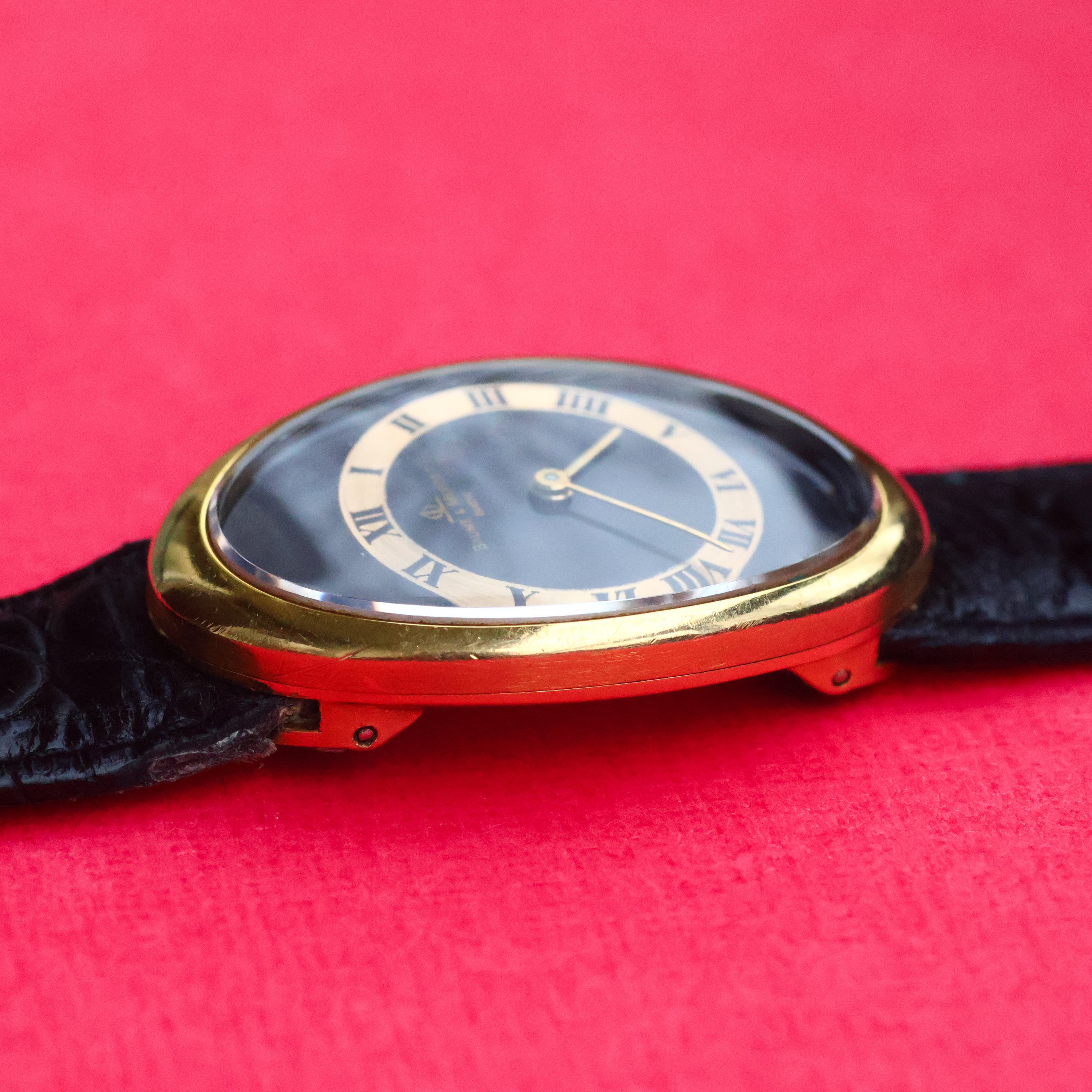 Baume & Mercier 'Baignoire' Ref. 37055 in 18K Yellow Gold