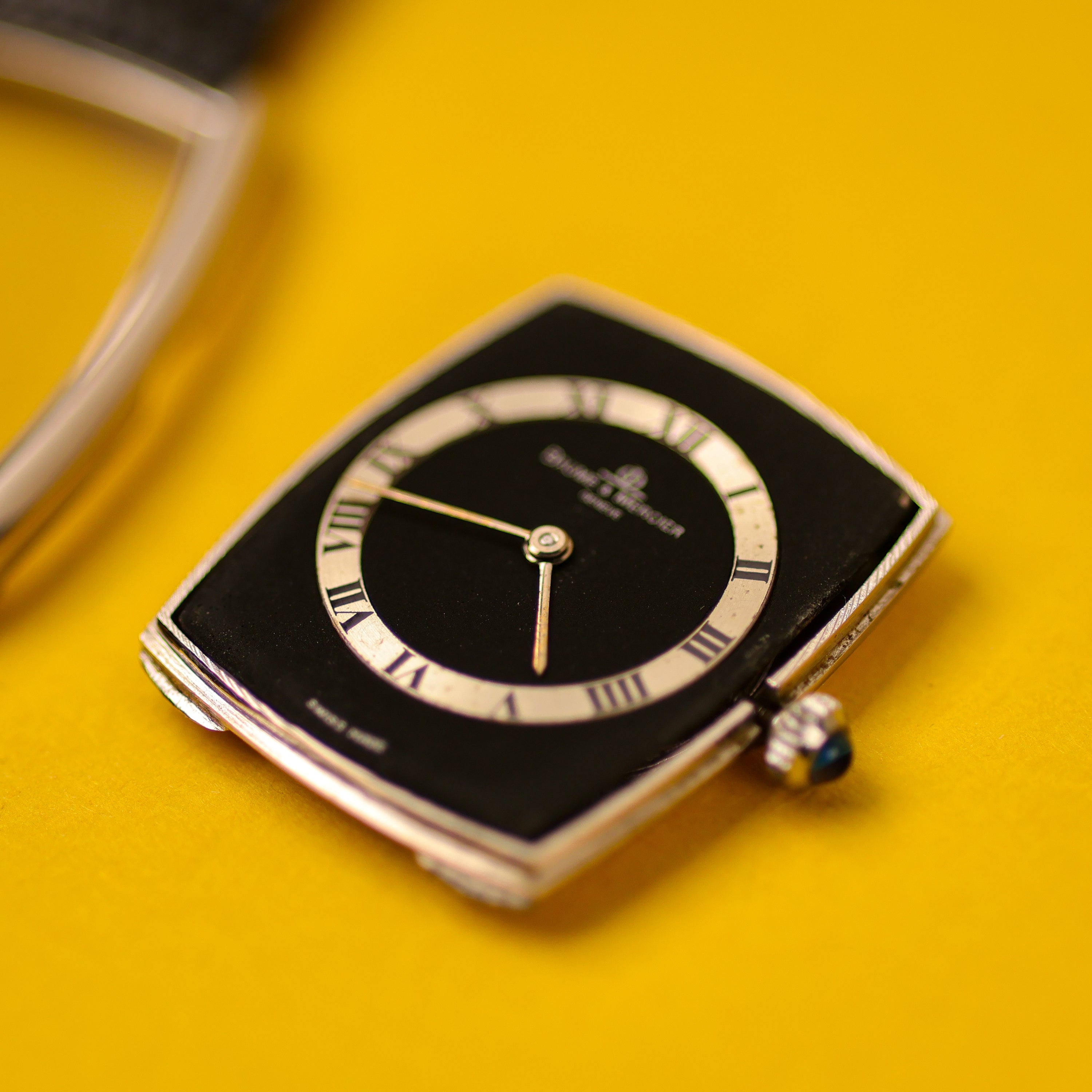 Baume & Mercier Ref. 37061 White Gold Matte Black Dial