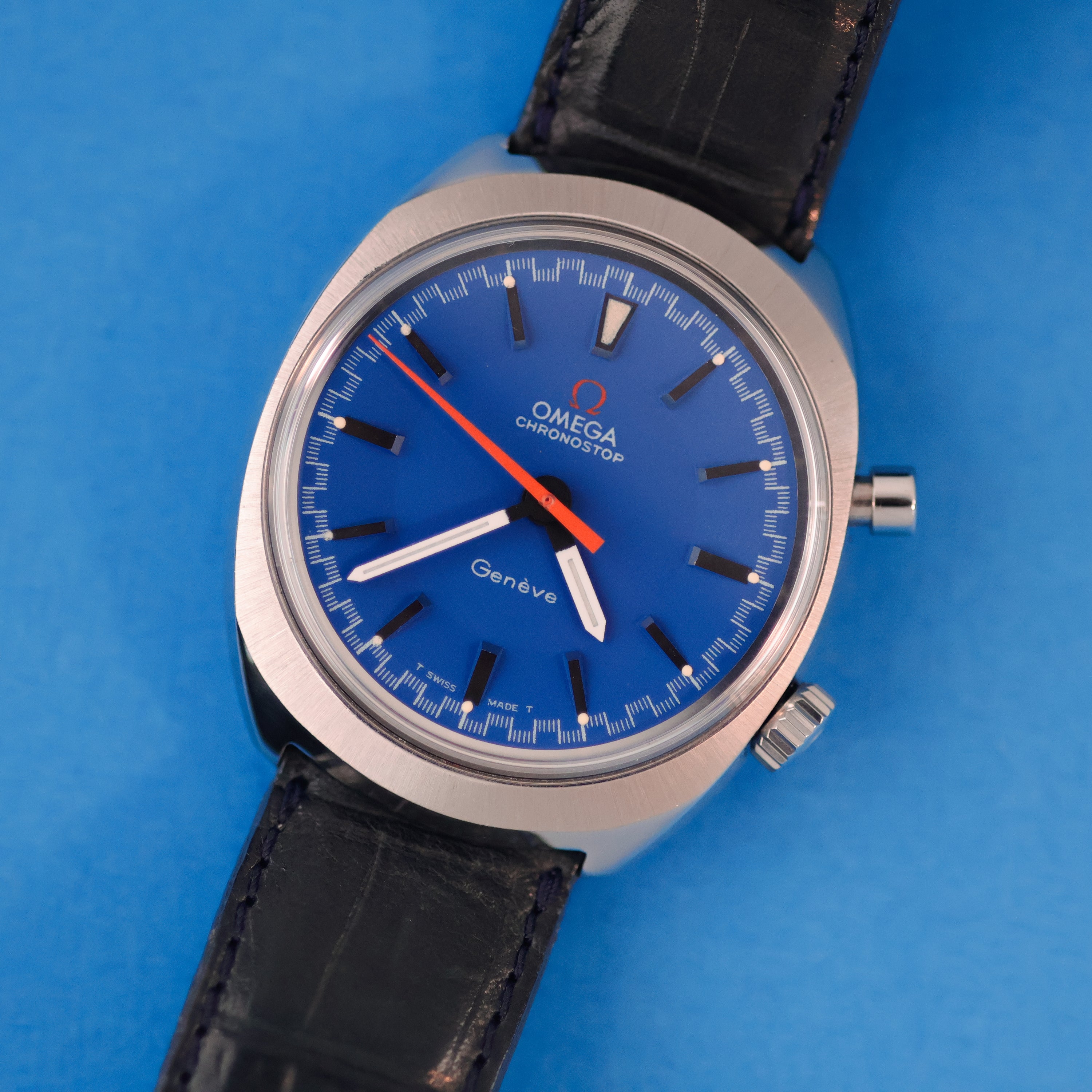 Omega Chronostop Ref. 145.009 Bright Blue Dial
