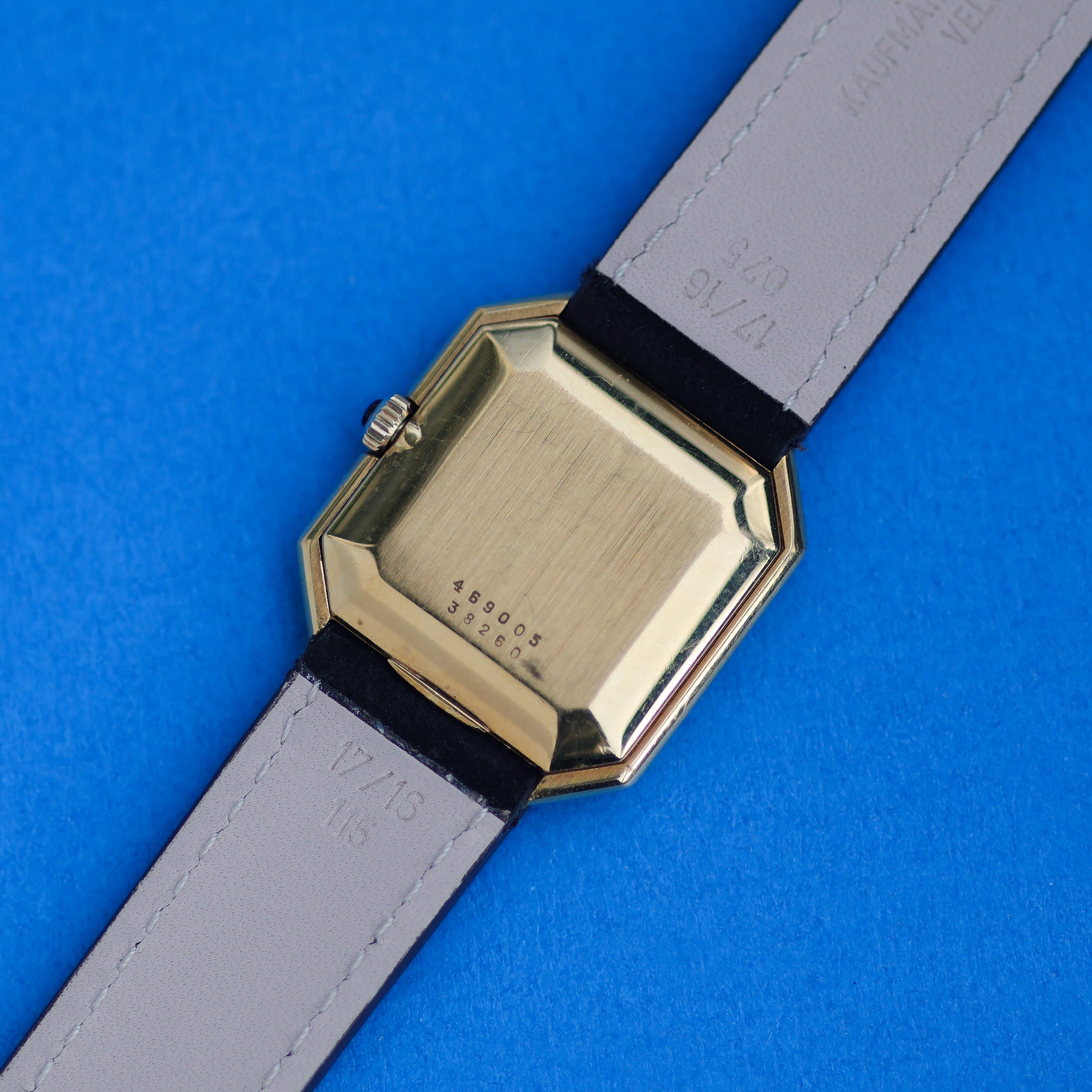 Baume & Mercier Ceinture Ref. 38260 Matte Black Dial 18K Yellow Gold