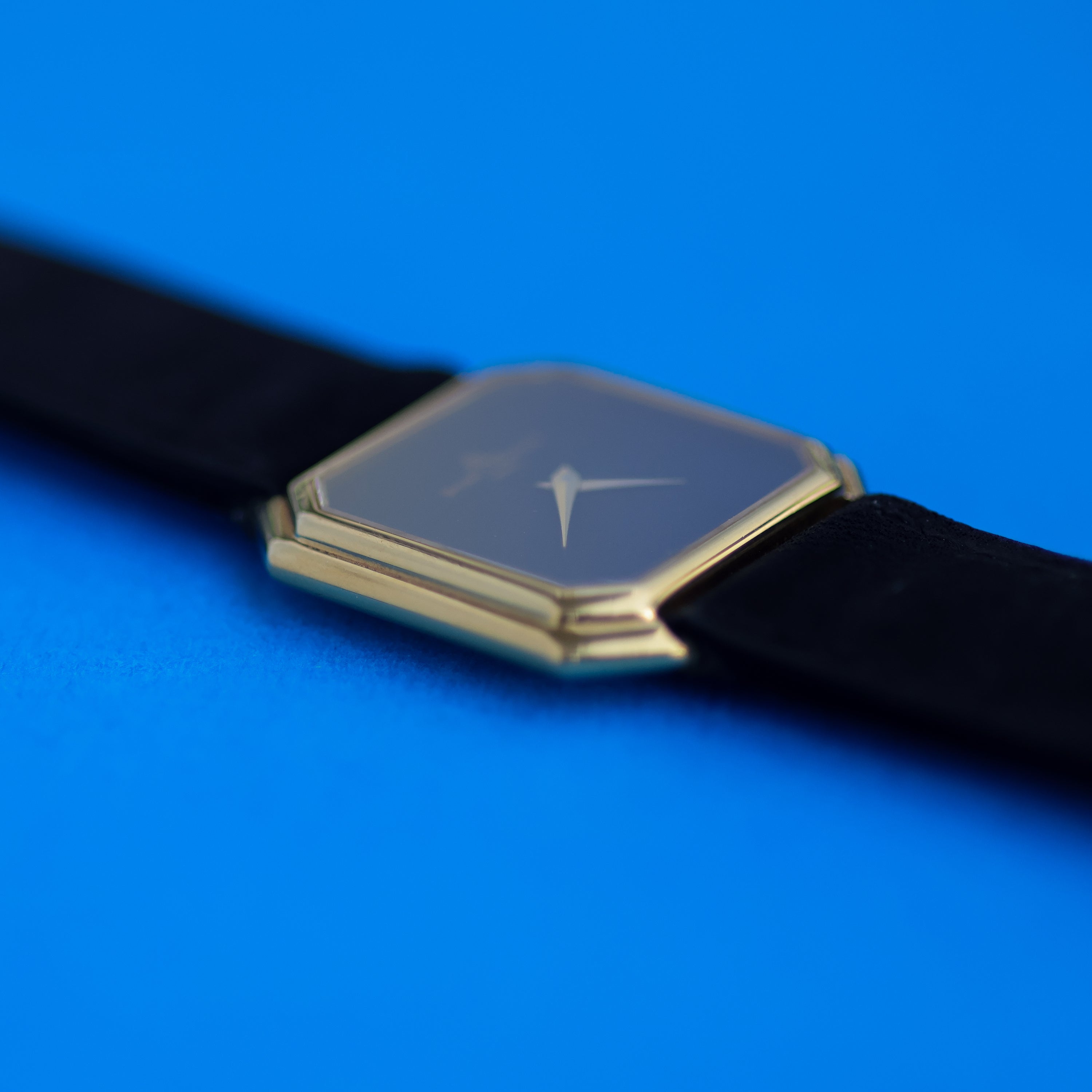 Baume & Mercier Ceinture Ref. 38260 Matte Black Dial 18K Yellow Gold