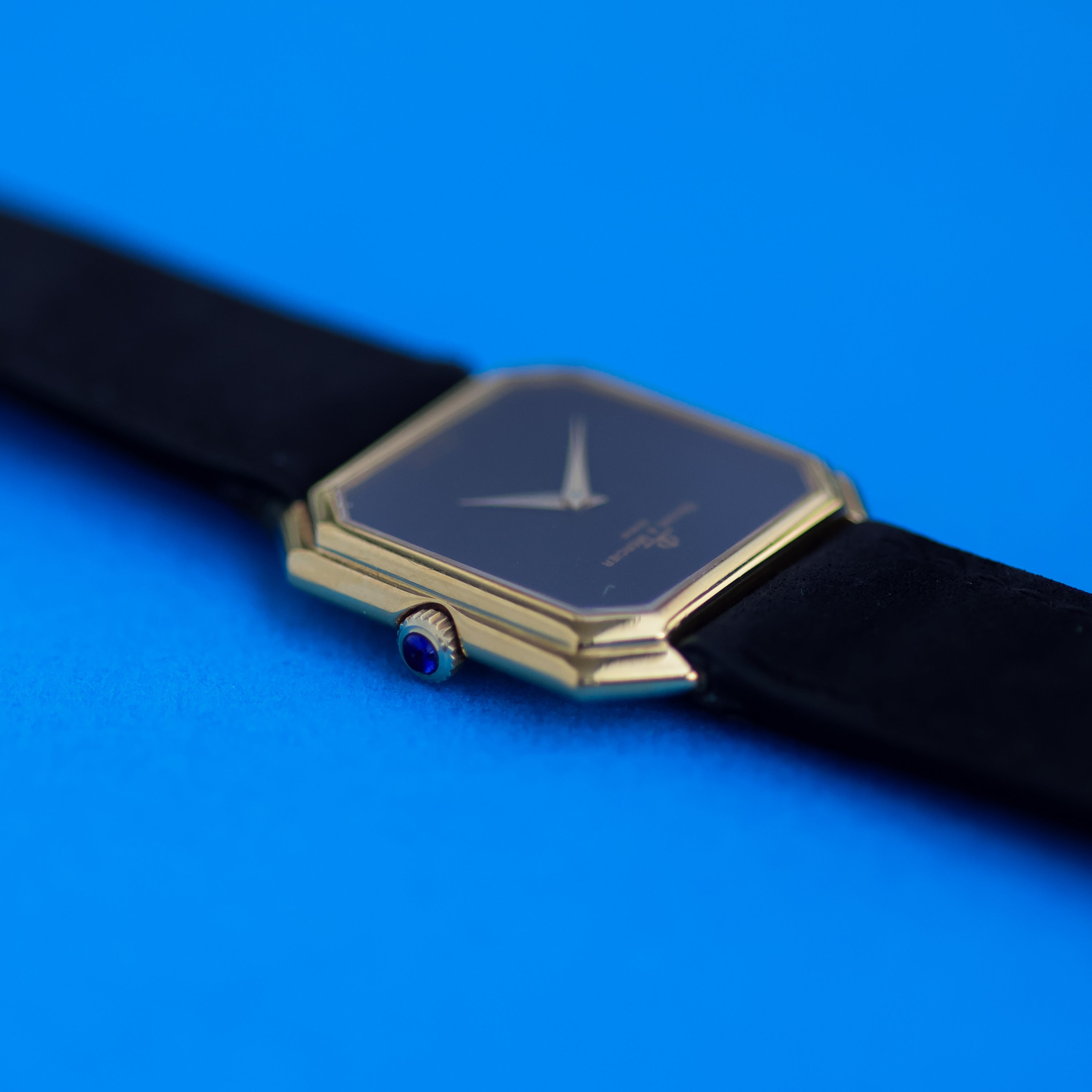 Baume & Mercier Ceinture Ref. 38260 Matte Black Dial 18K Yellow Gold
