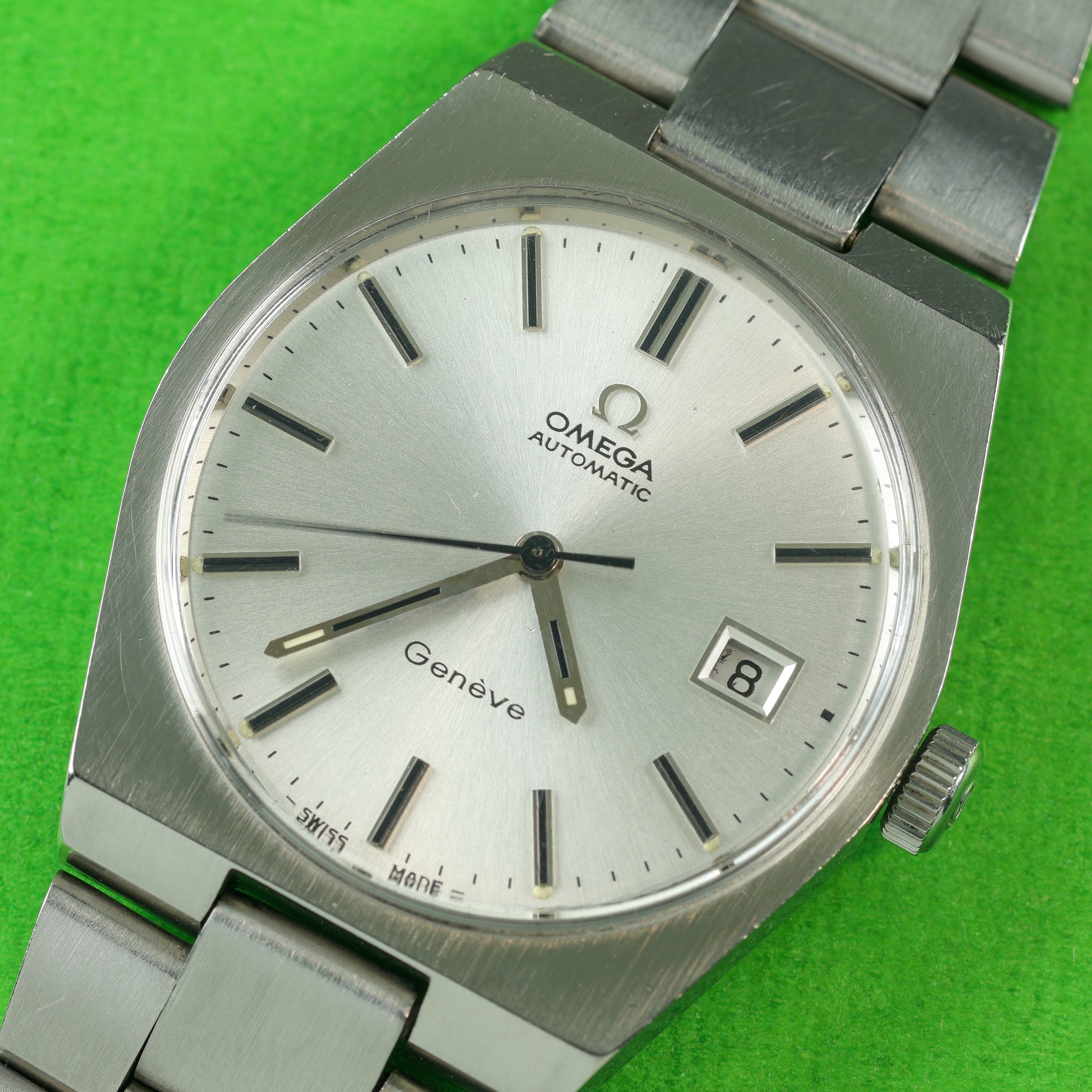 Omega Genève Ref. 166.099 Silver Dial