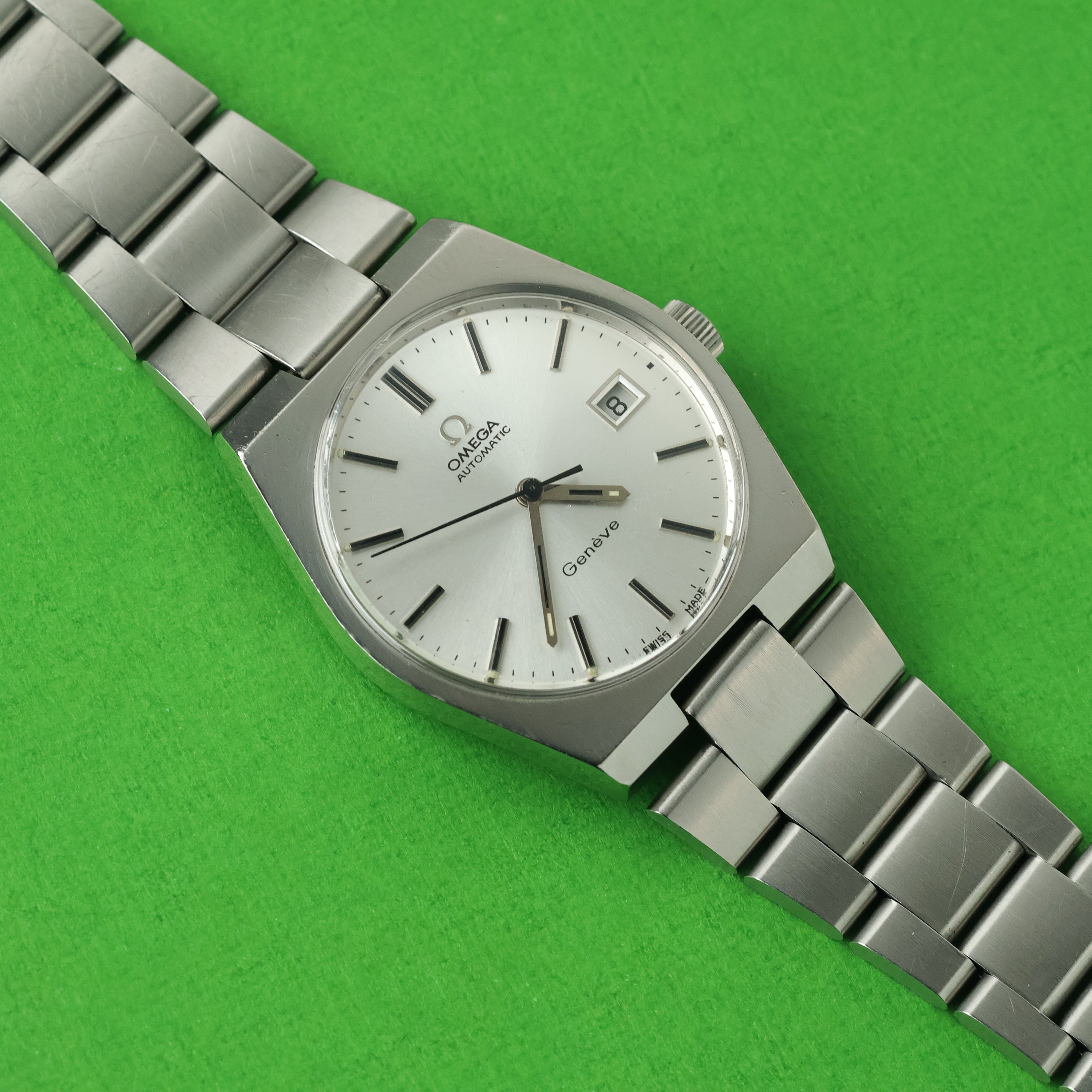Omega Genève Ref. 166.099 Silver Dial