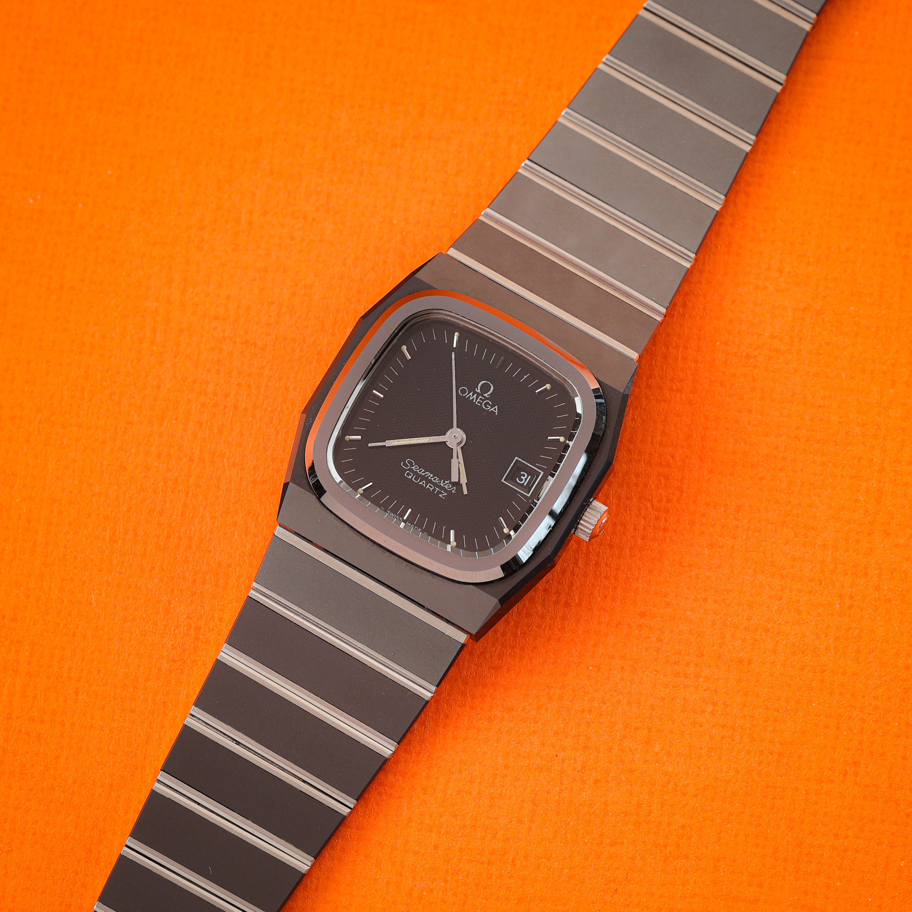 Omega Black Tulip Ceramic Ref. 1960249 Ladies