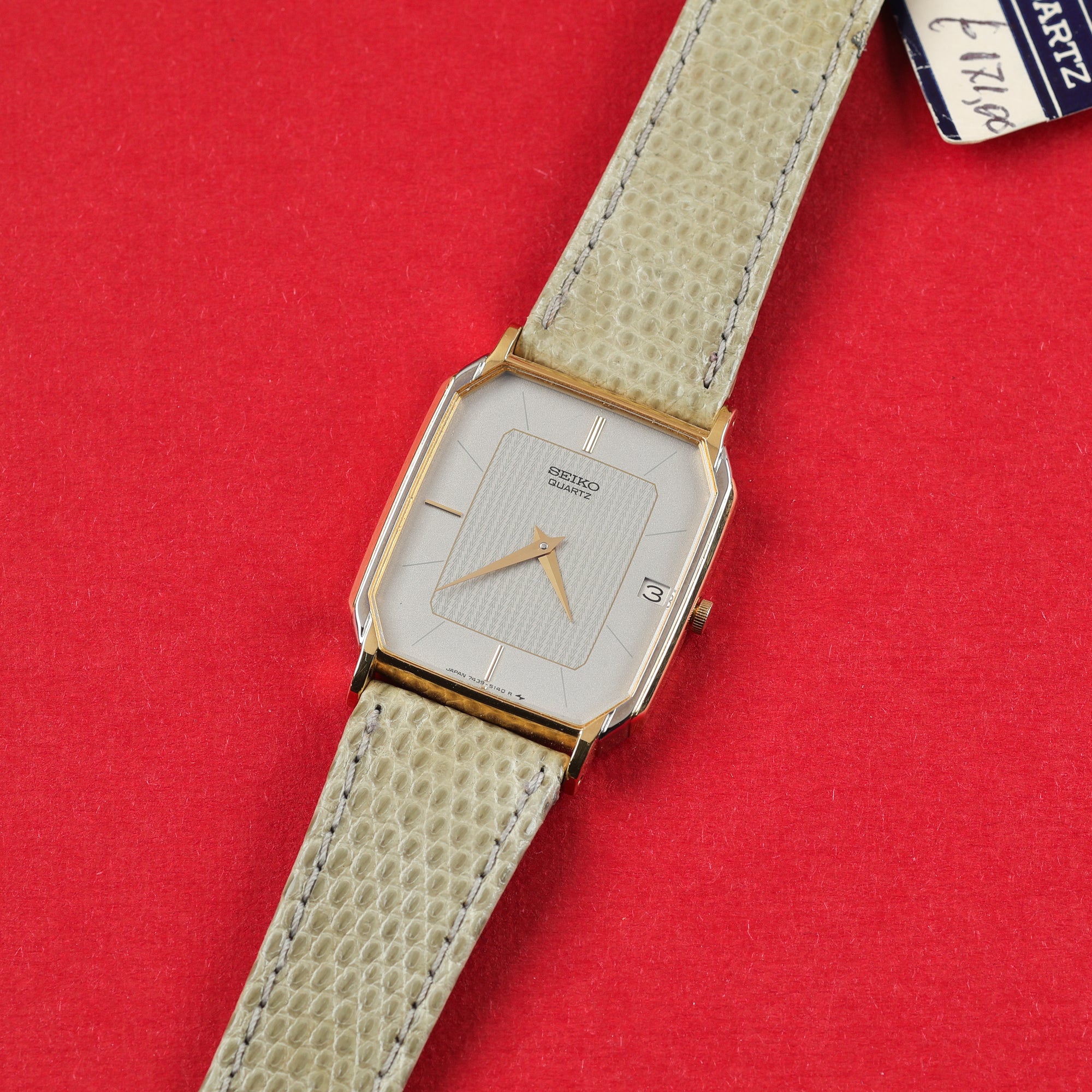 Seiko Two-Tone Ref. 7439-5090 NOS Silver Dial 'V-Detail'