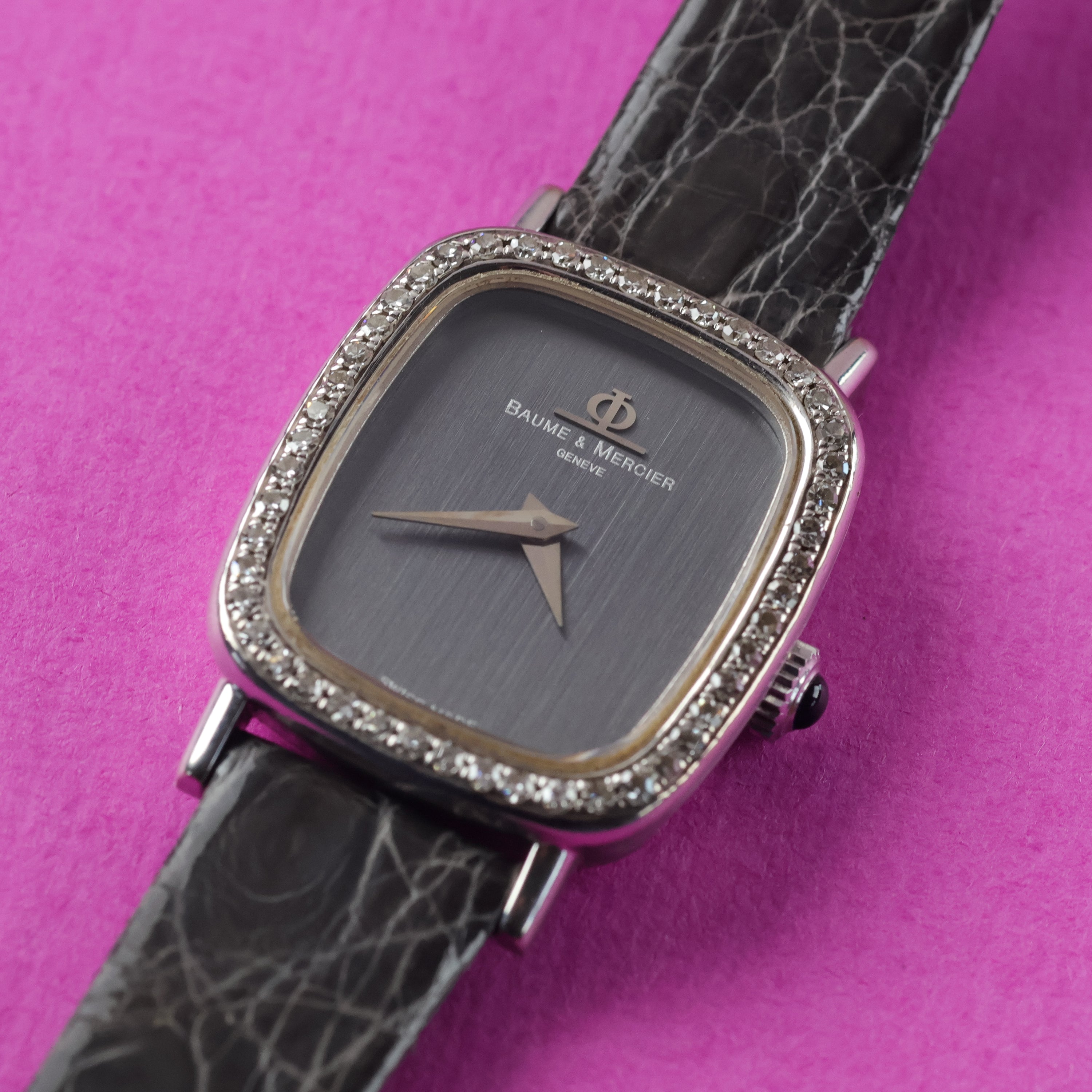 Baume & Mercier Ref. 38263 18K White Gold Diamonds Box and Papers