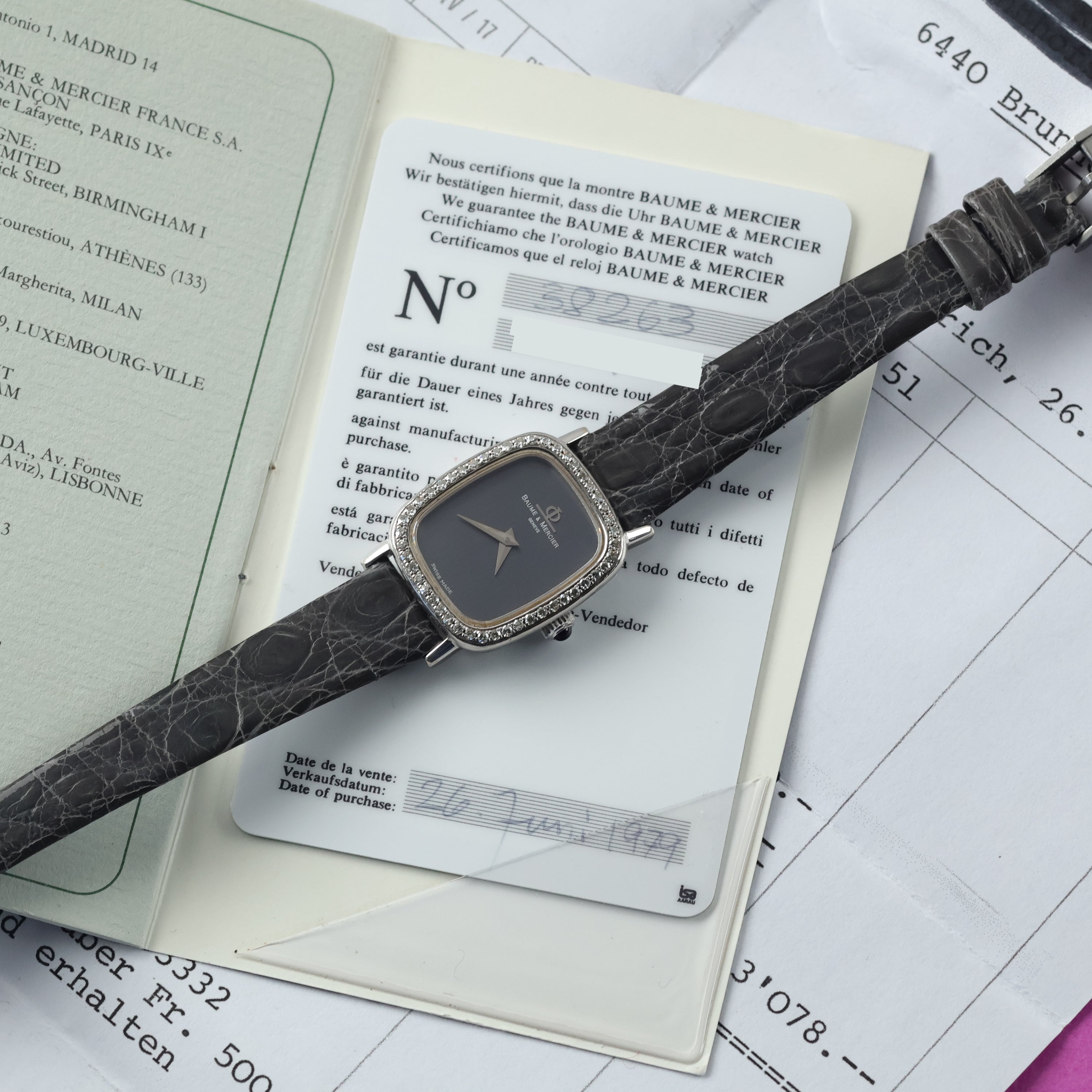 Baume & Mercier Ref. 38263 18K White Gold Diamonds Box and Papers