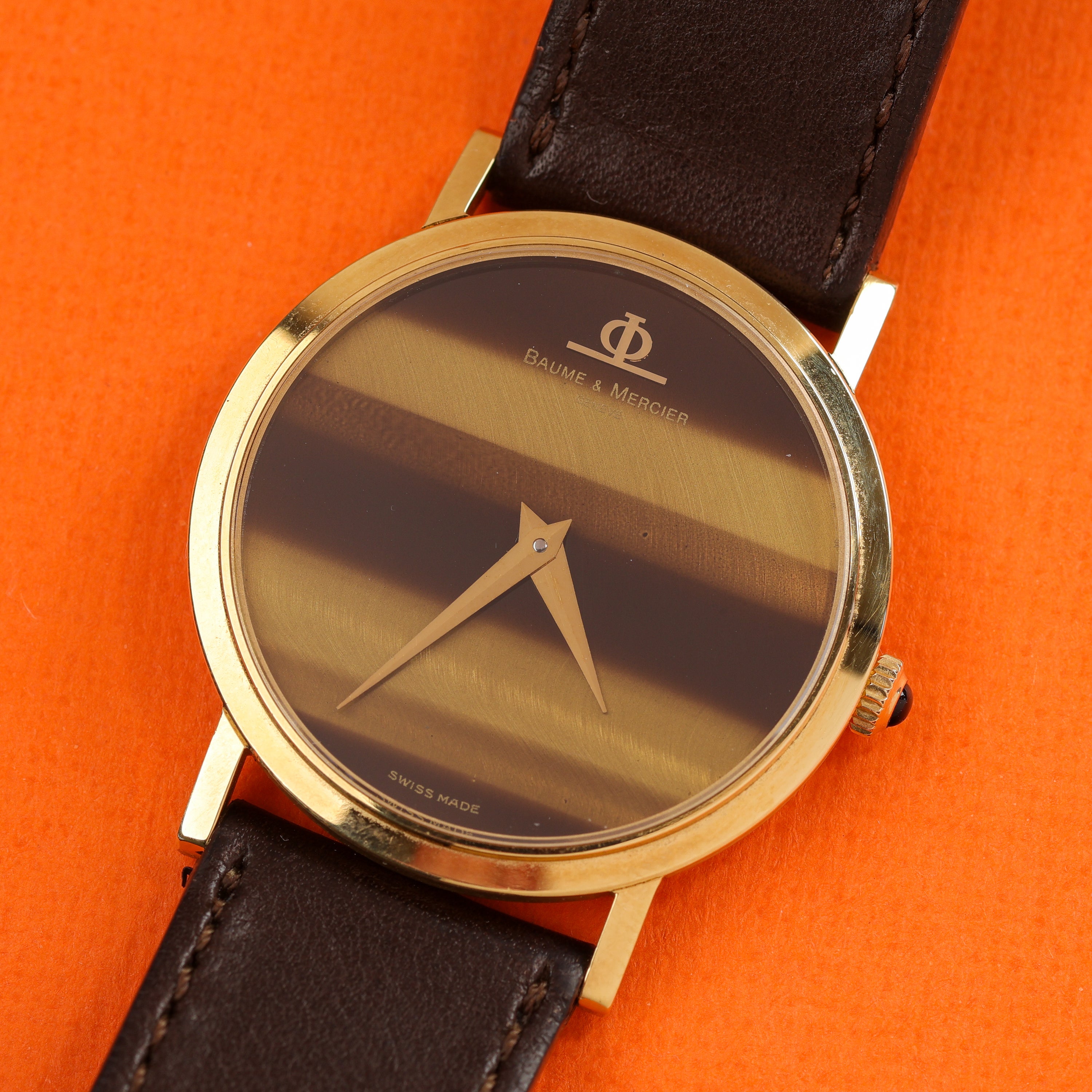 Baume & Mercier Ref. 35130 18K Yellow Gold "Tigereye" Dial