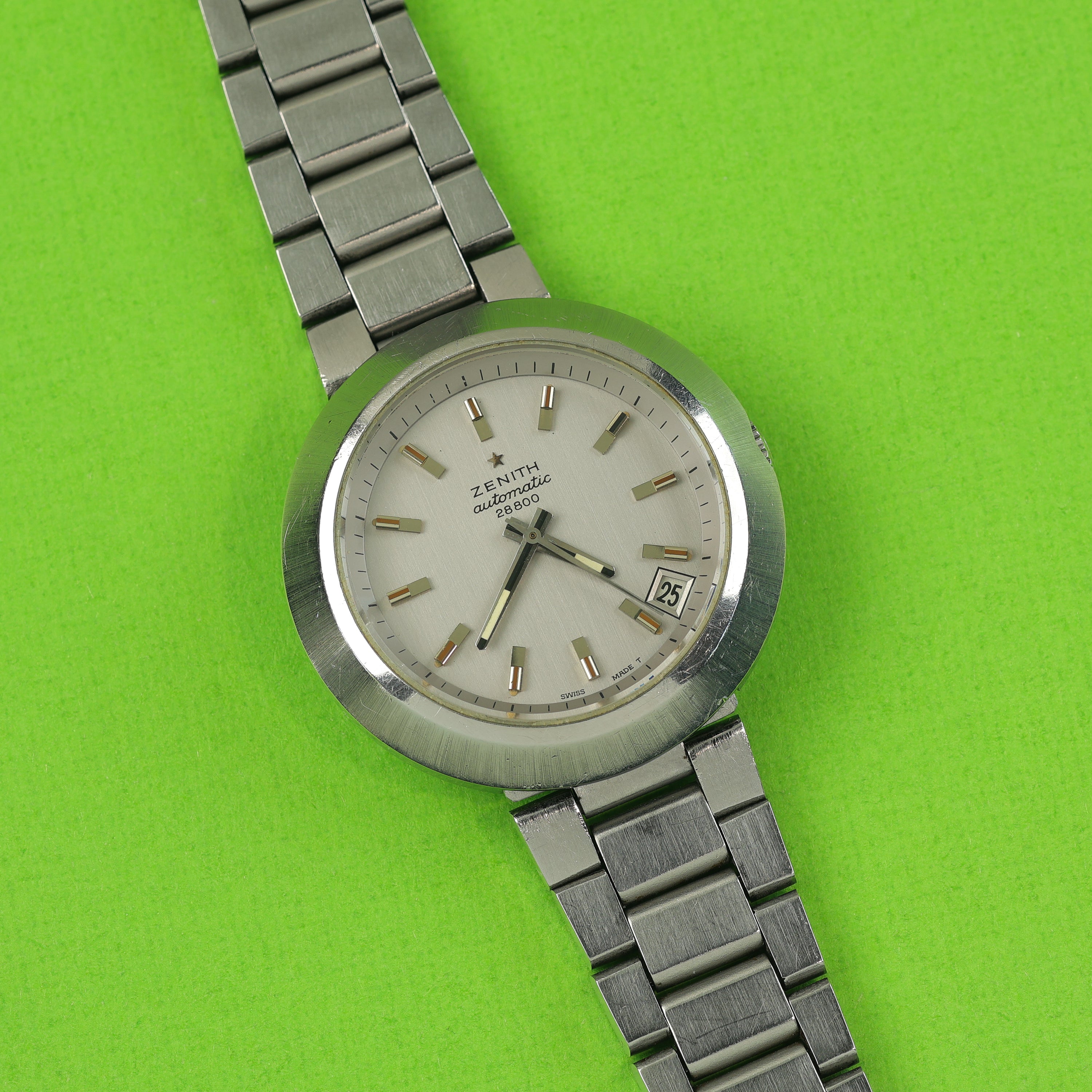 Zenith Ref. 01-1200-029 'UFO' Brushed Silver Dial