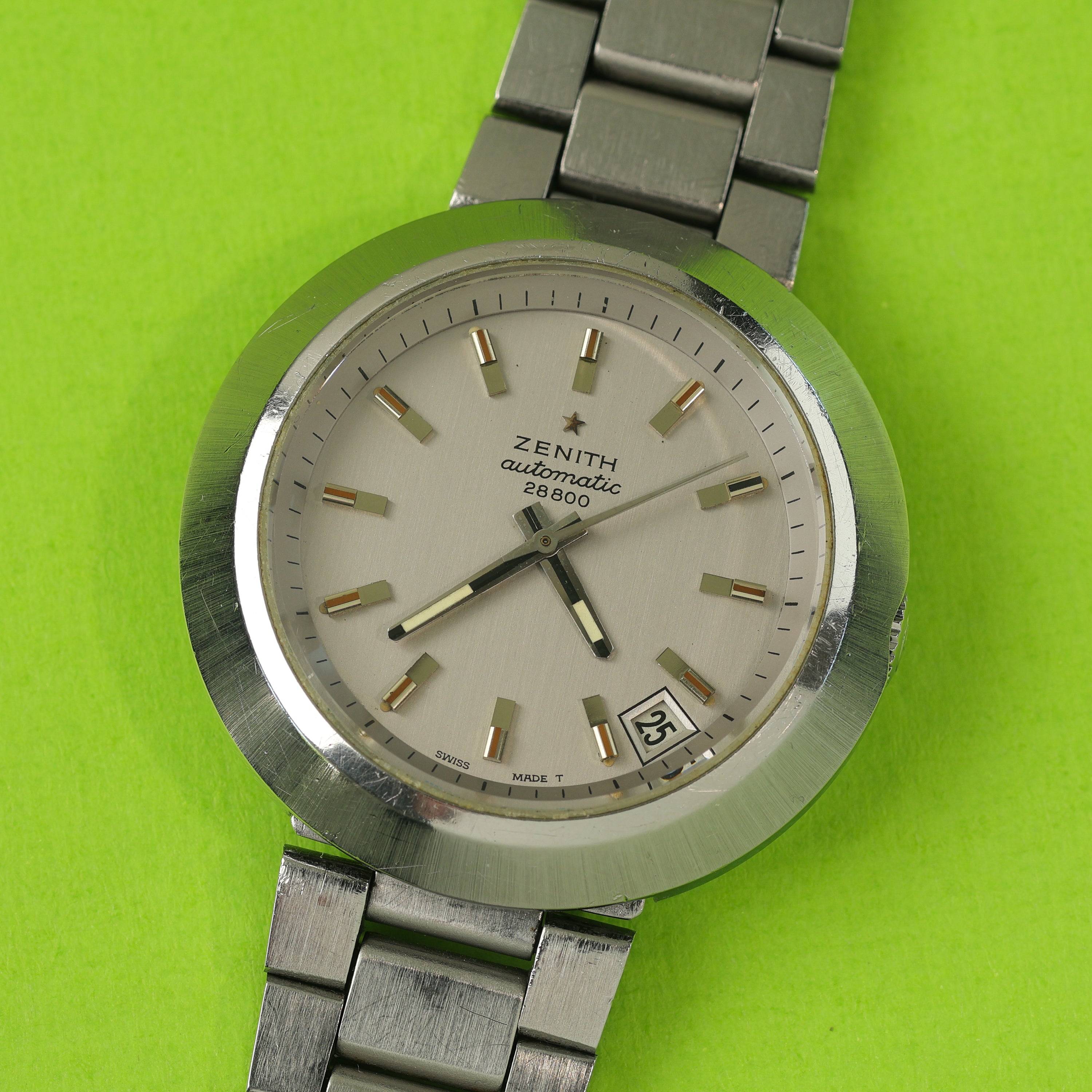 Zenith Ref. 01-1200-029 'UFO' Brushed Silver Dial