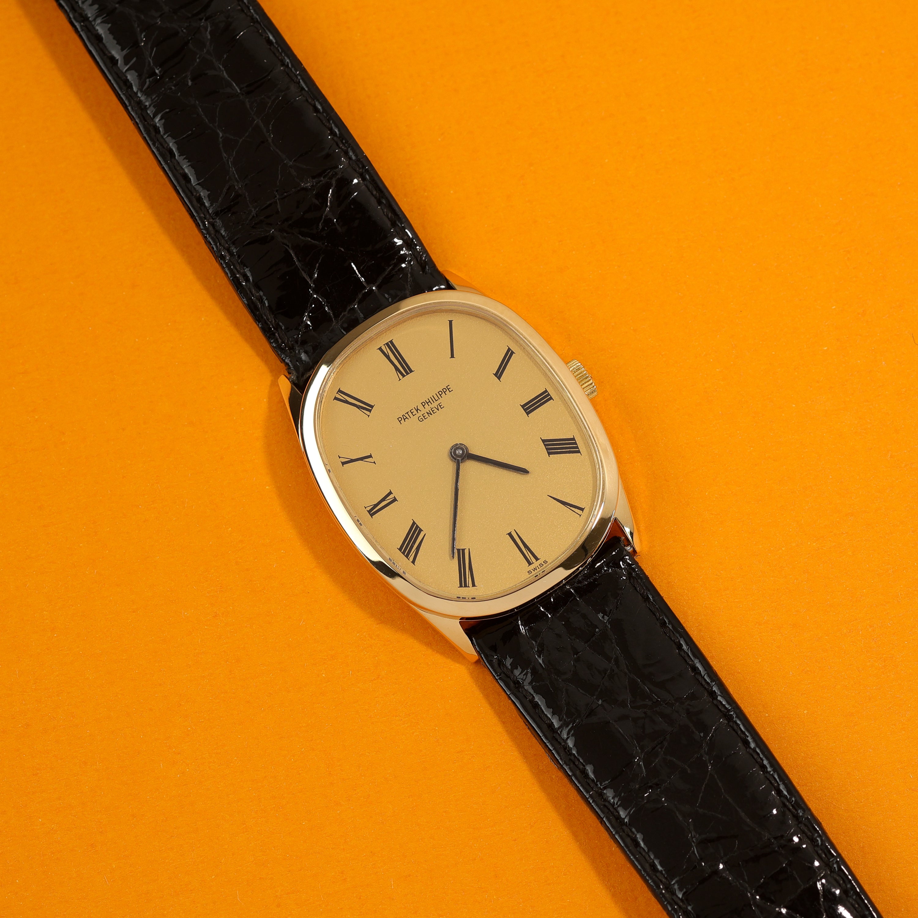 Patek Philippe Ellipse Ref. 3546 18K Yellow Gold Box and Papers