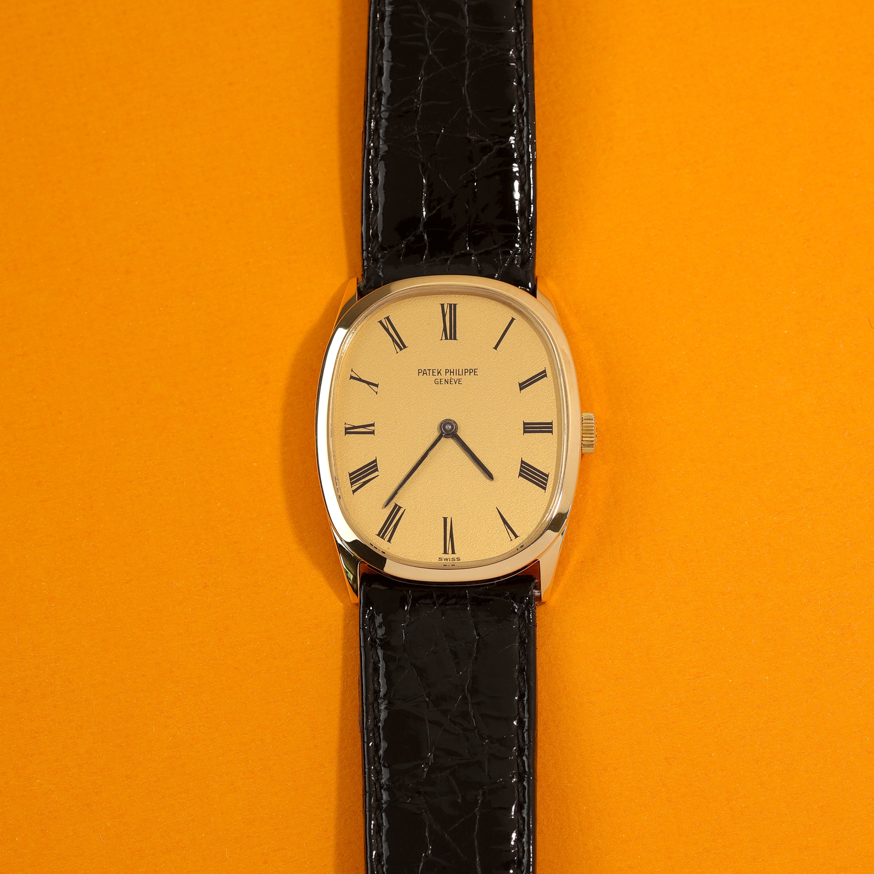 Patek Philippe Ellipse Ref. 3546 18K Yellow Gold Box and Papers