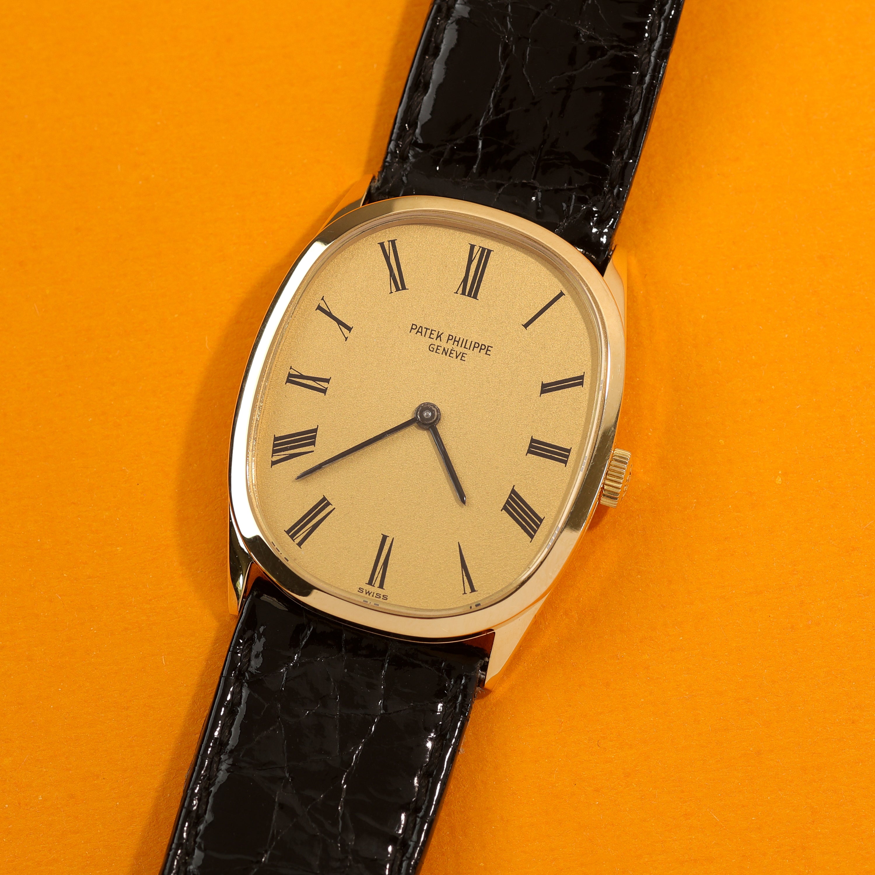 Patek Philippe Ellipse Ref. 3546 18K Yellow Gold Box and Papers