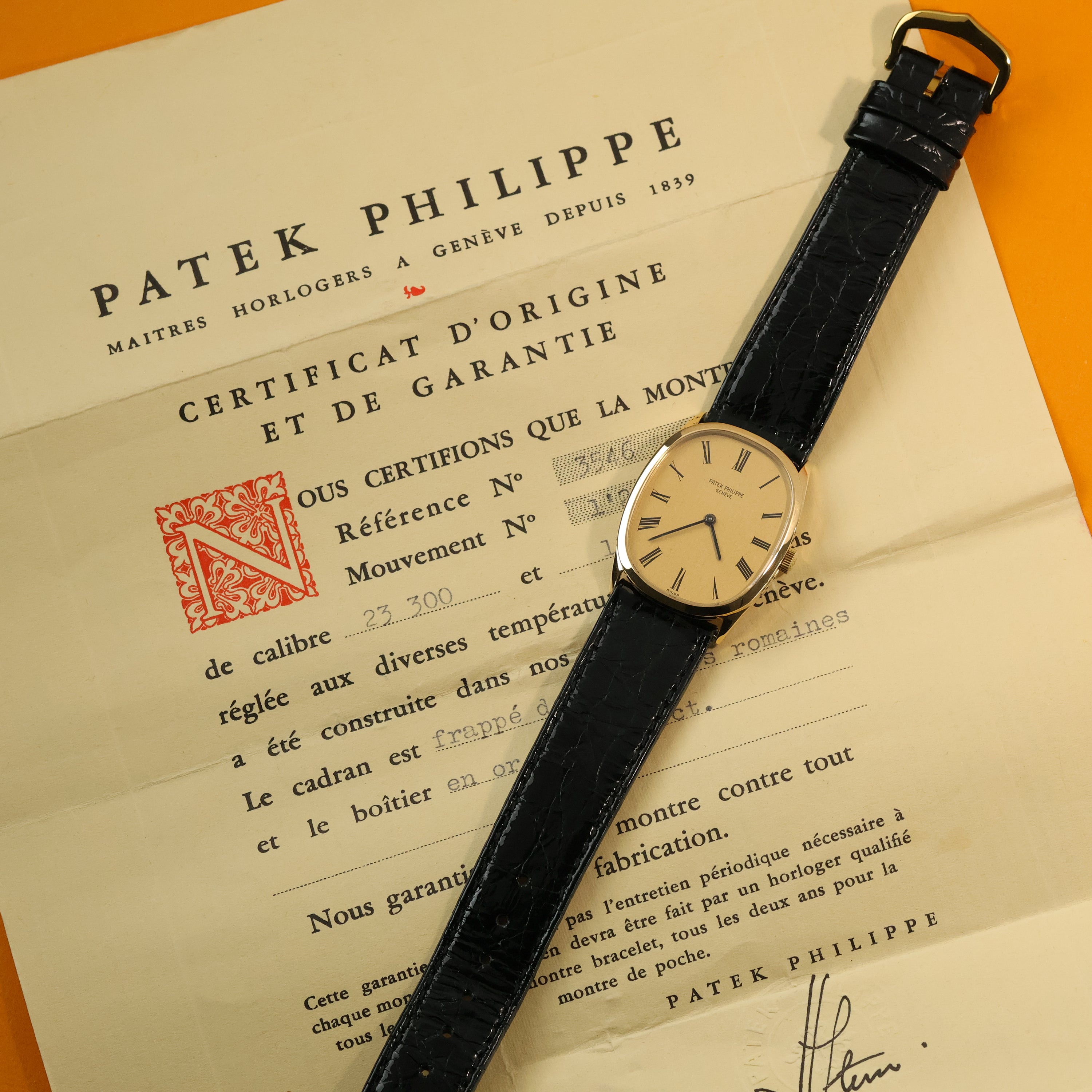Patek Philippe Ellipse Ref. 3546 18K Yellow Gold Box and Papers