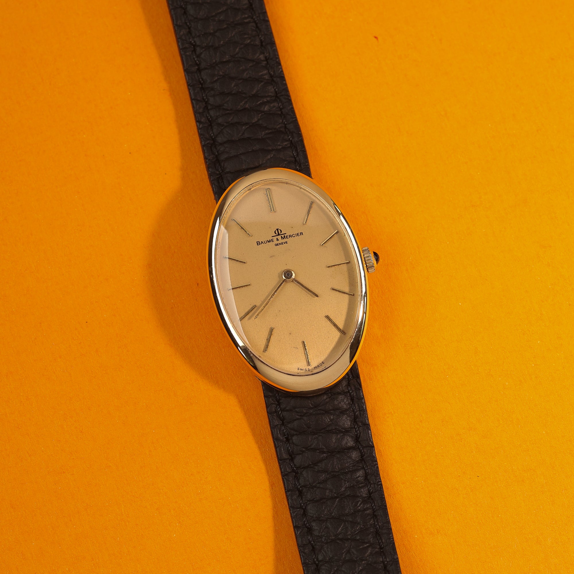 Baume & Mercier 'Baignoire' Ref. 37055 in 18K Yellow Gold