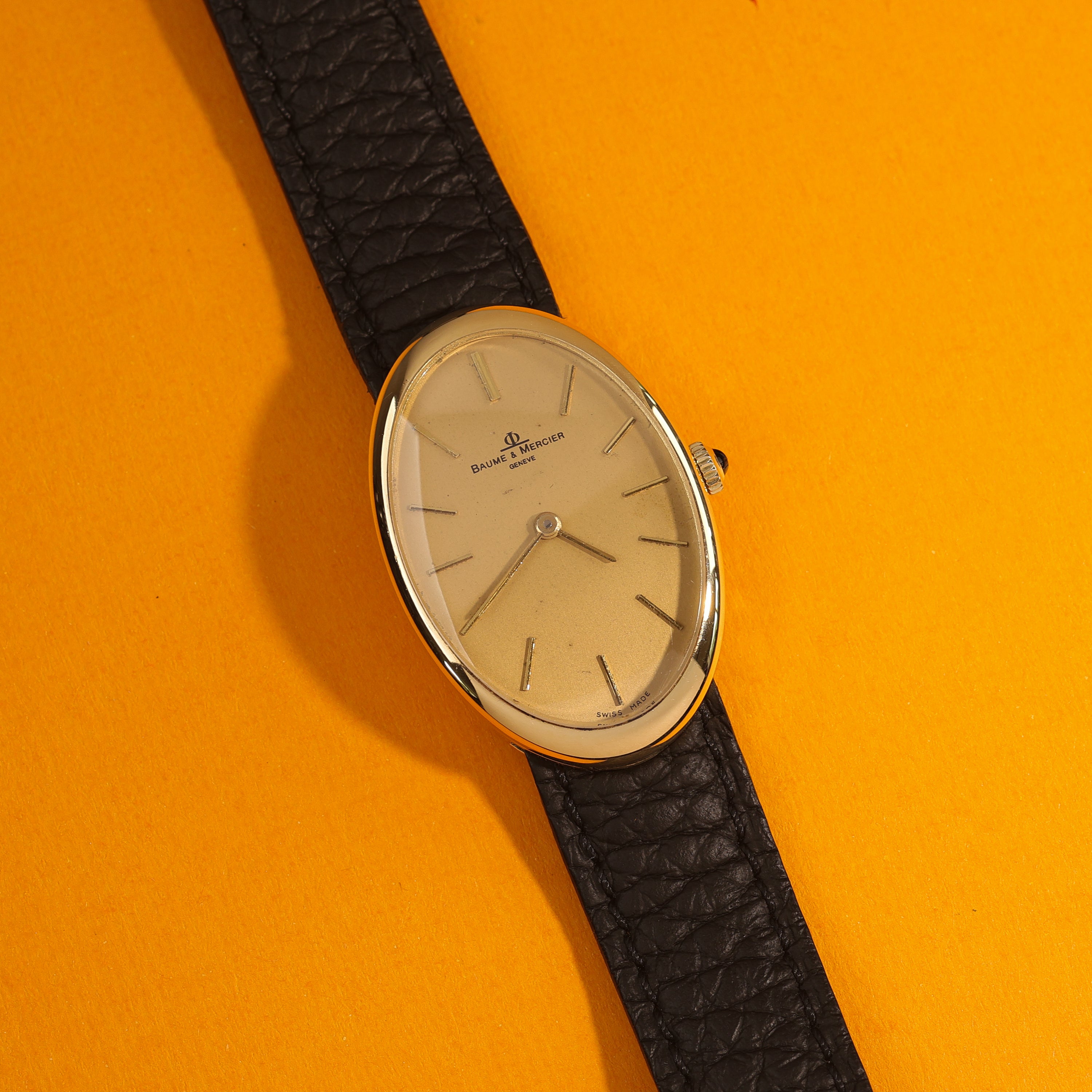 Baume & Mercier 'Baignoire' Ref. 37055 in 18K Yellow Gold