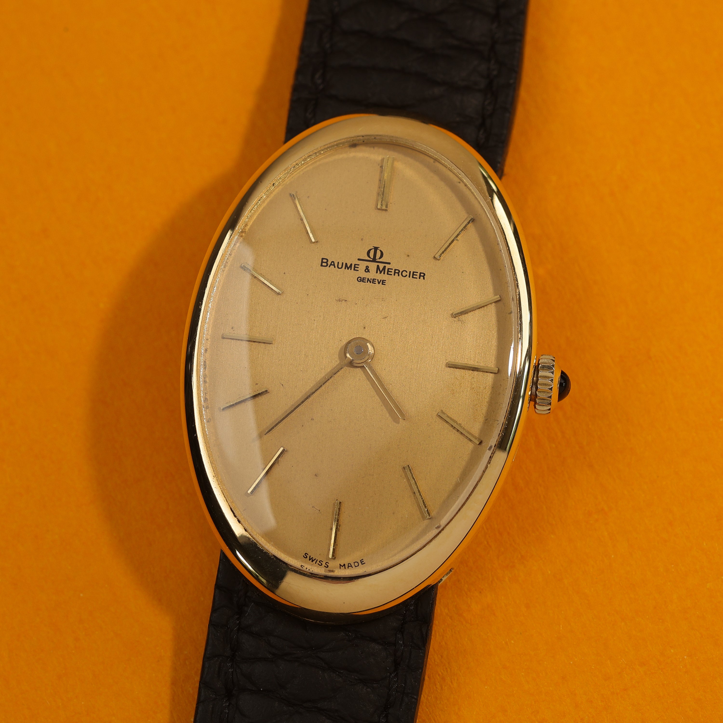 Baume & Mercier 'Baignoire' Ref. 37055 in 18K Yellow Gold
