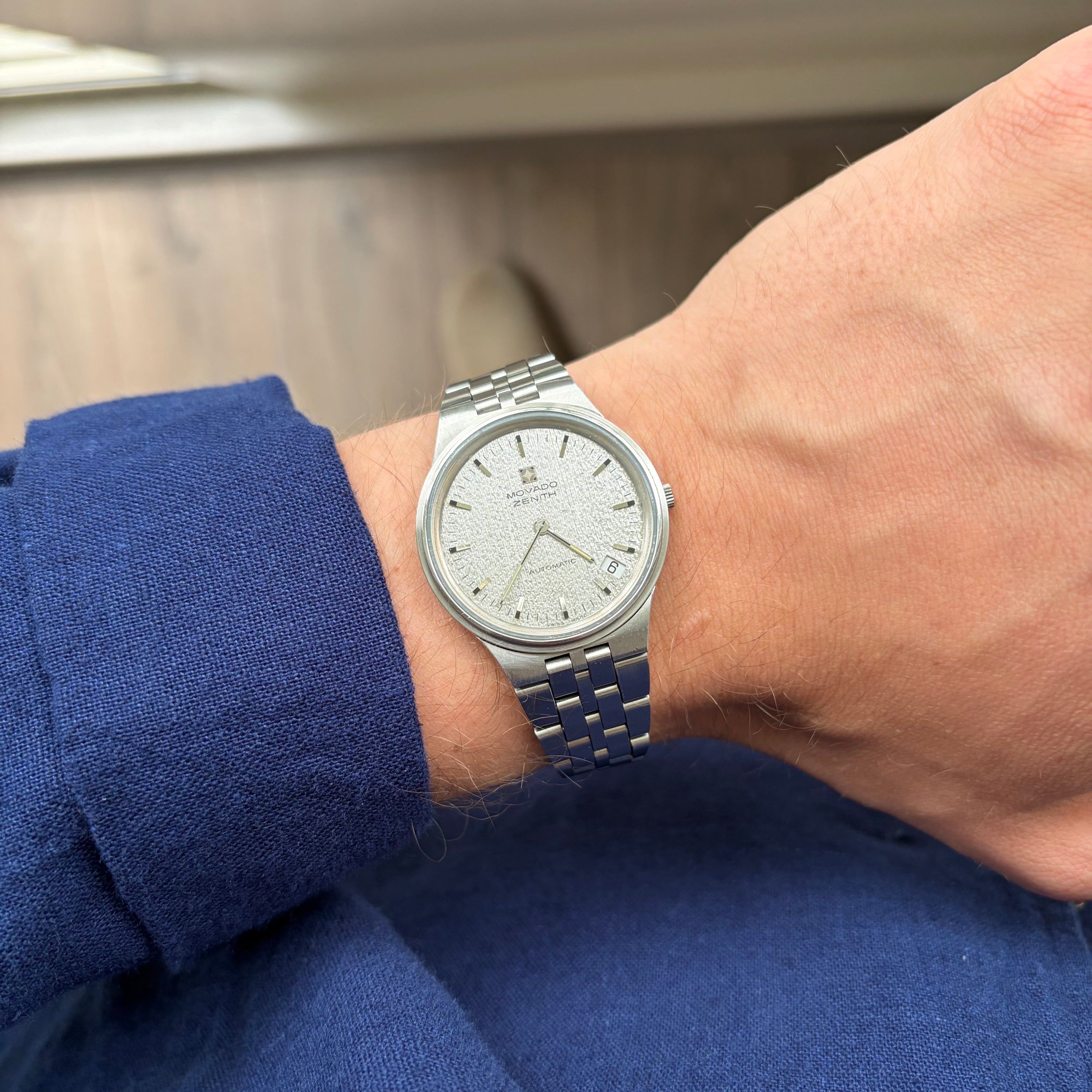 Zenith Movado Cal. 10.1 Microrotor Silver Dial