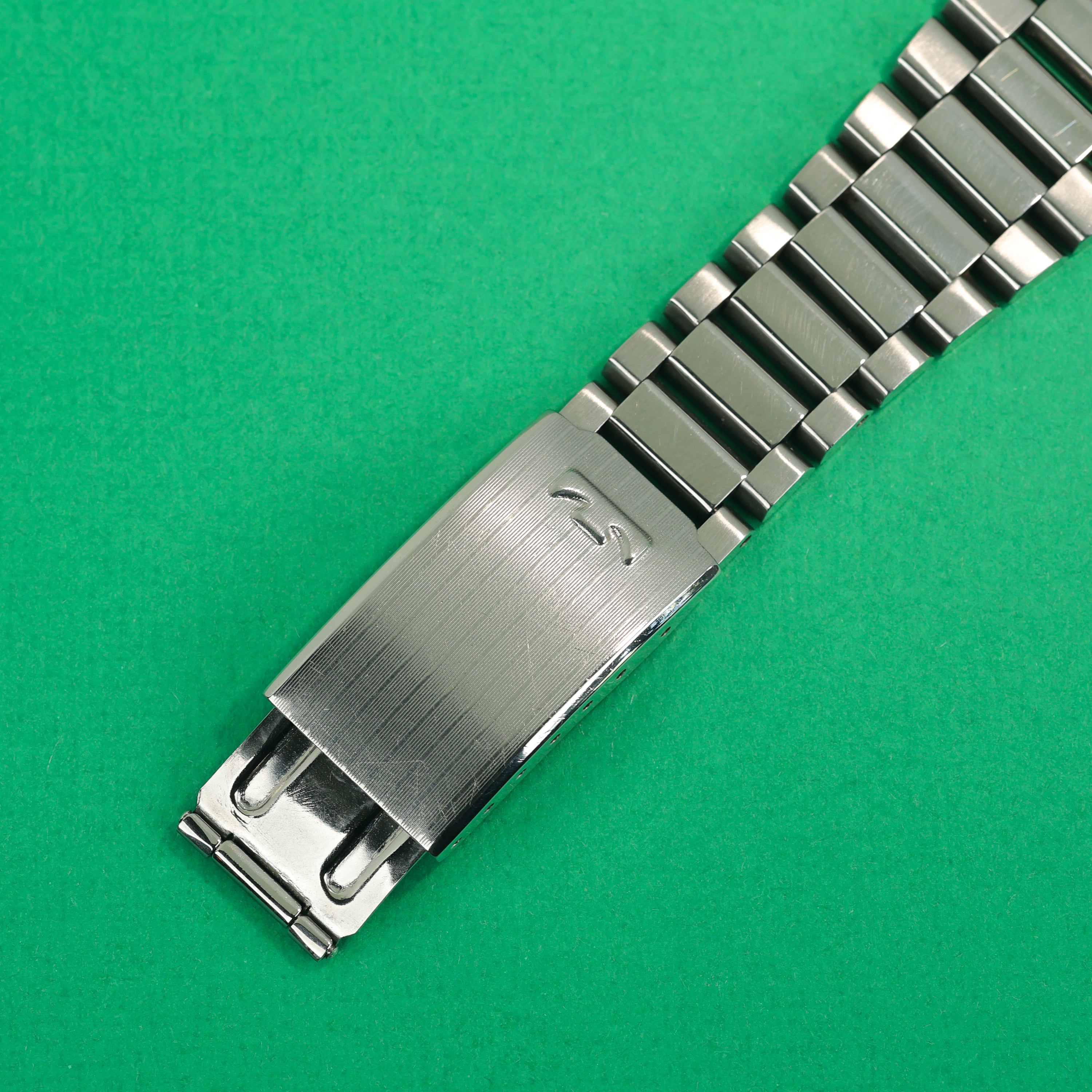 Technos Kaiser Tigon Automatic Cream 'Kaleidoscope' Dial