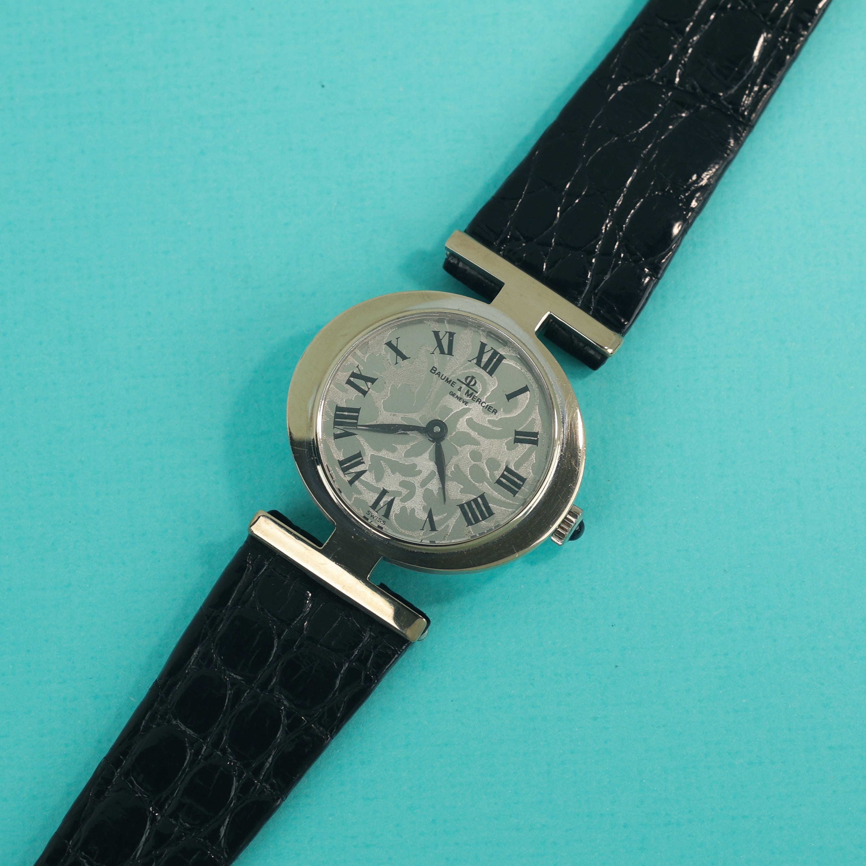 Baume & Mercier Ref 36618-2 18K White Gold 'Art' Textured Dial