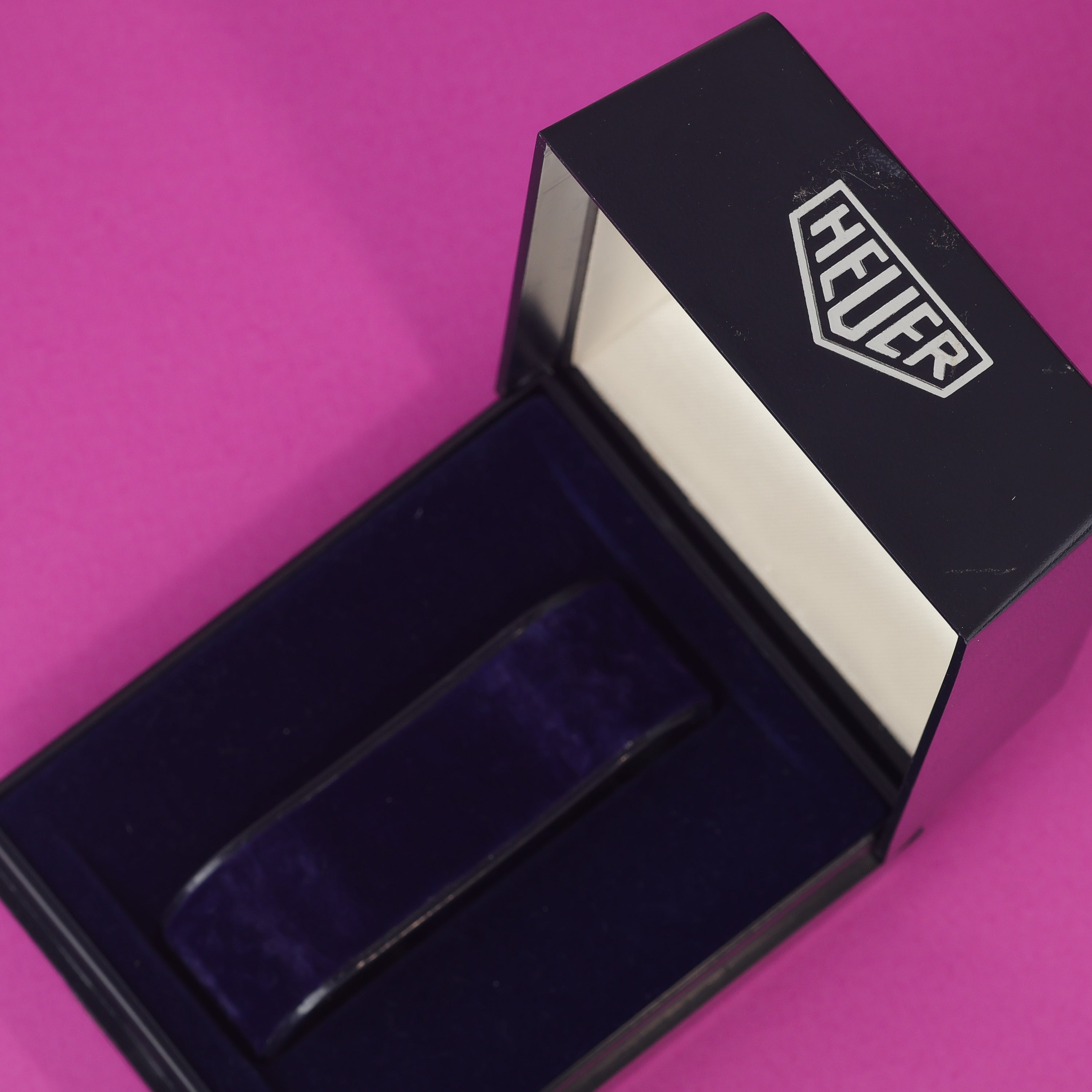 Tag Heuer Professional 1000 Ref. 989.113N Night Diver Box and Papers