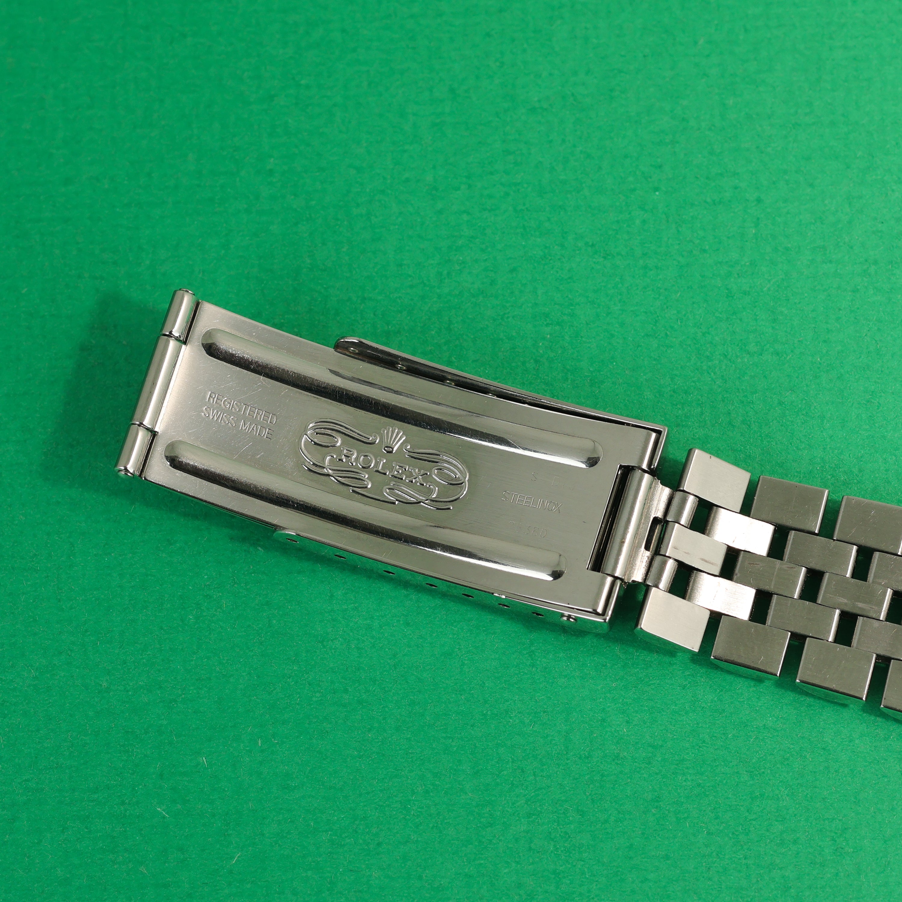 Rolex Oyster Perpetual Date Ref. 15000 White Roman Dial