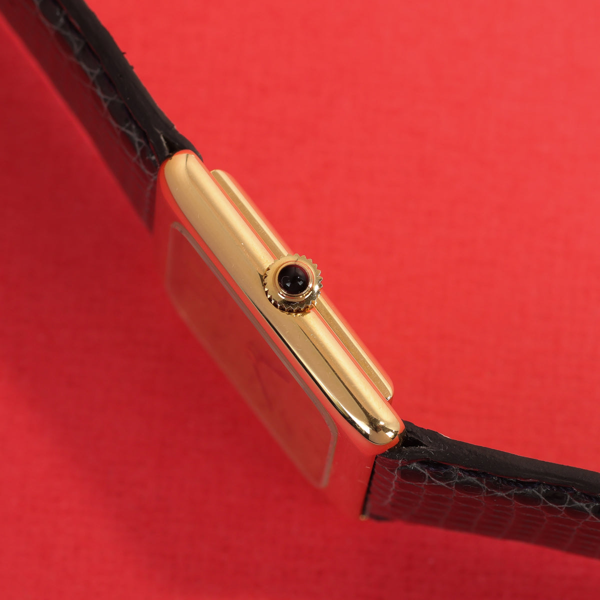 Baume & Mercier Squared Ref. 37236 18K Yellow Gold