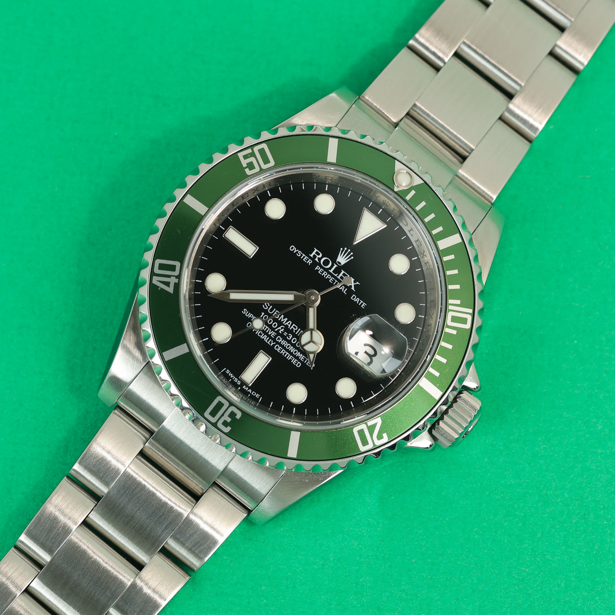 Rolex Submariner Ref. 16610LV 'Kermit' Box and Papers