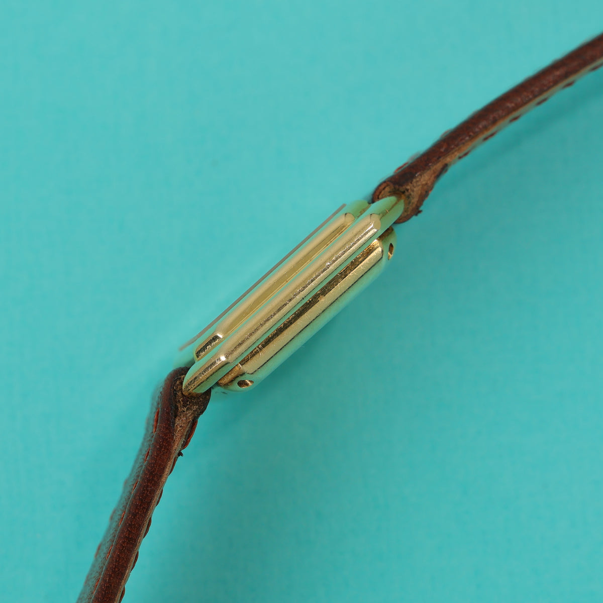 Baume & Mercier 'Ceinture' Ref. 38259 18K Yellow Gold Small Champagne