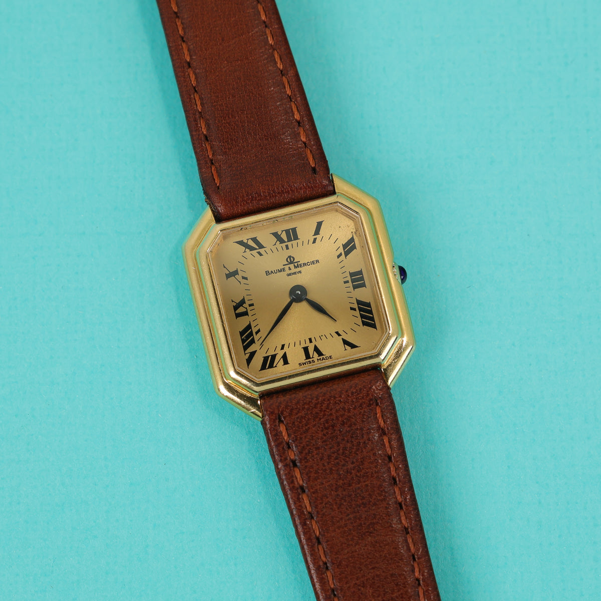 Baume & Mercier 'Ceinture' Ref. 38259 18K Yellow Gold Small Champagne