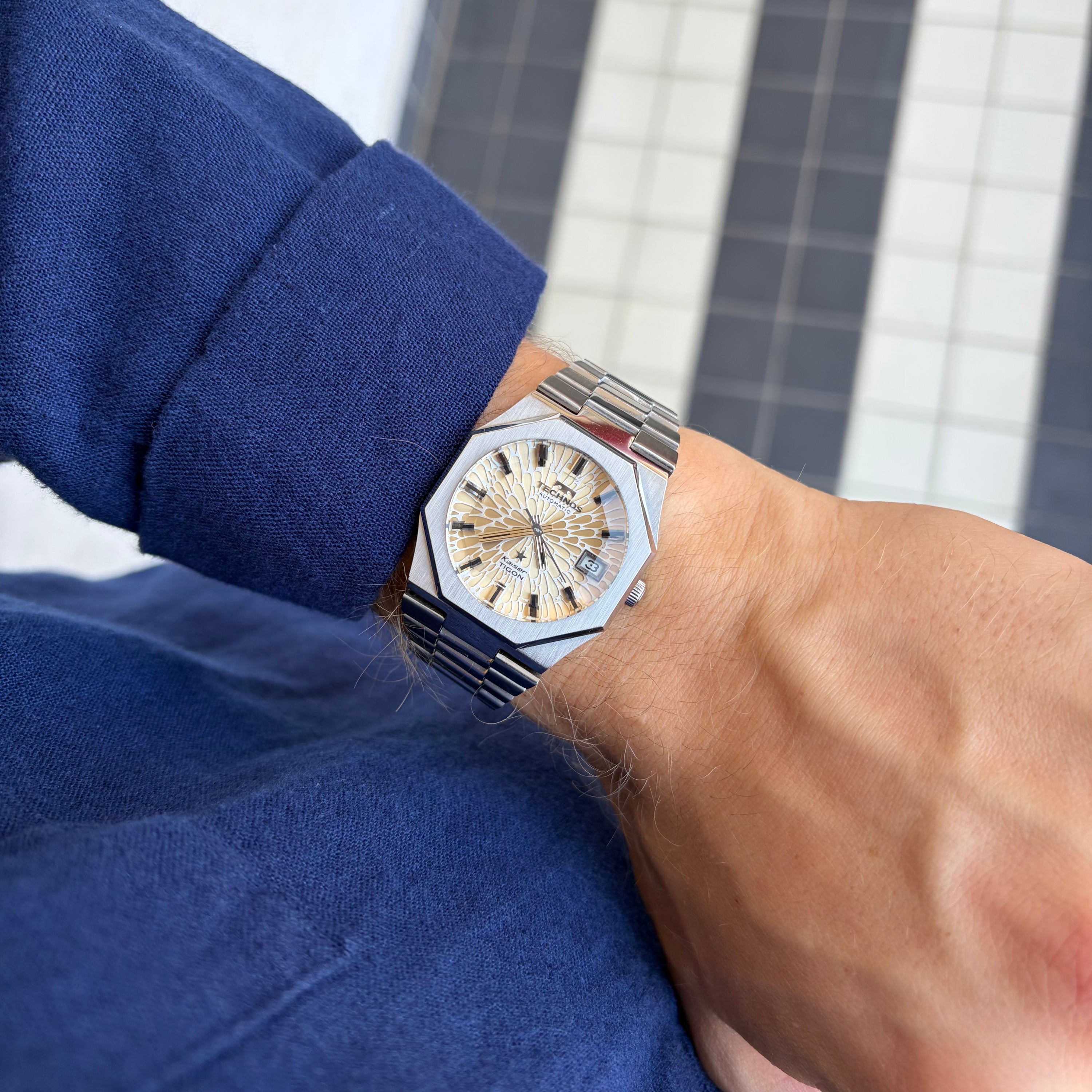Technos Kaiser Tigon Automatic Cream 'Kaleidoscope' Dial