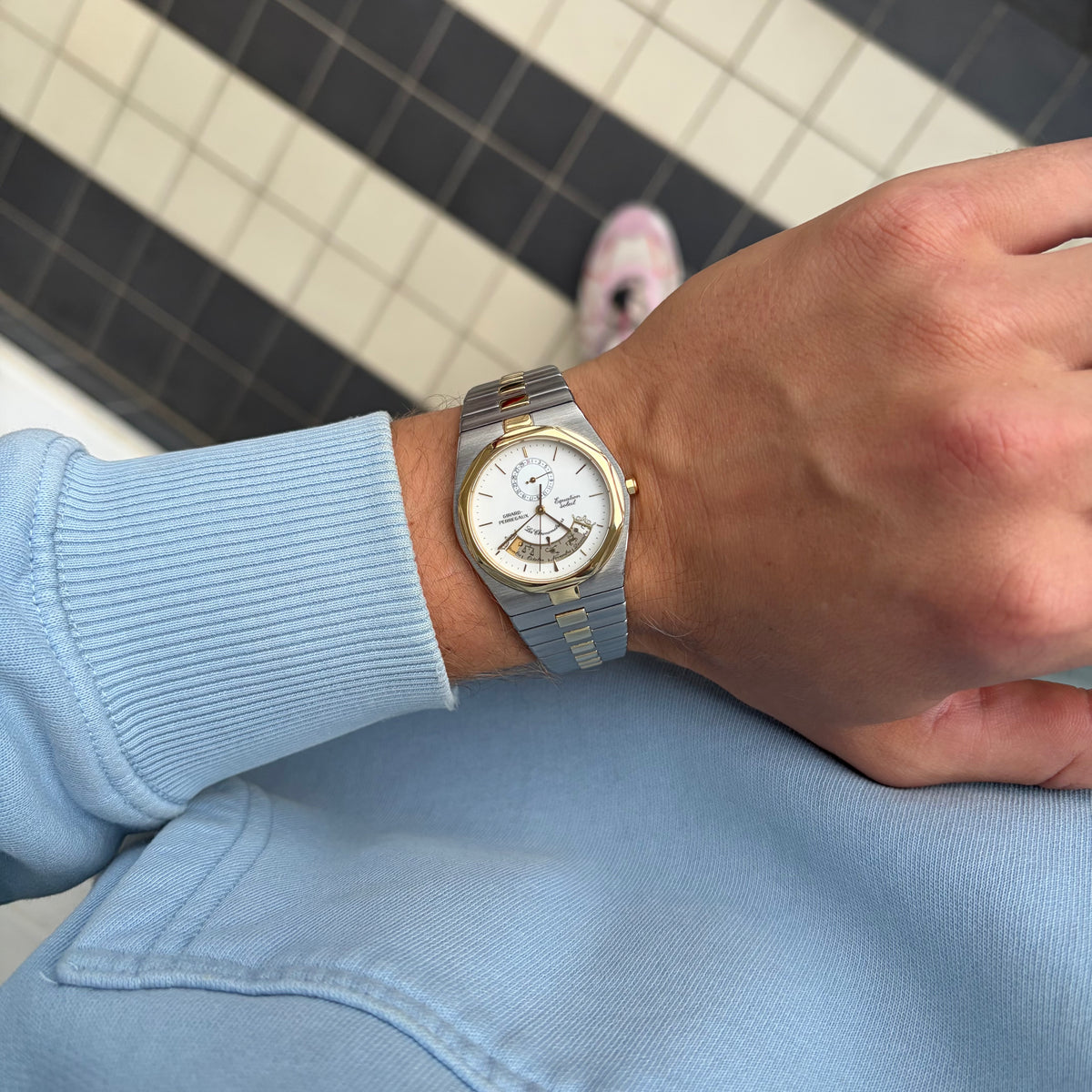 Girard Perregaux Ref. 4266-4 Equation Soleil Zodiac Date Disc