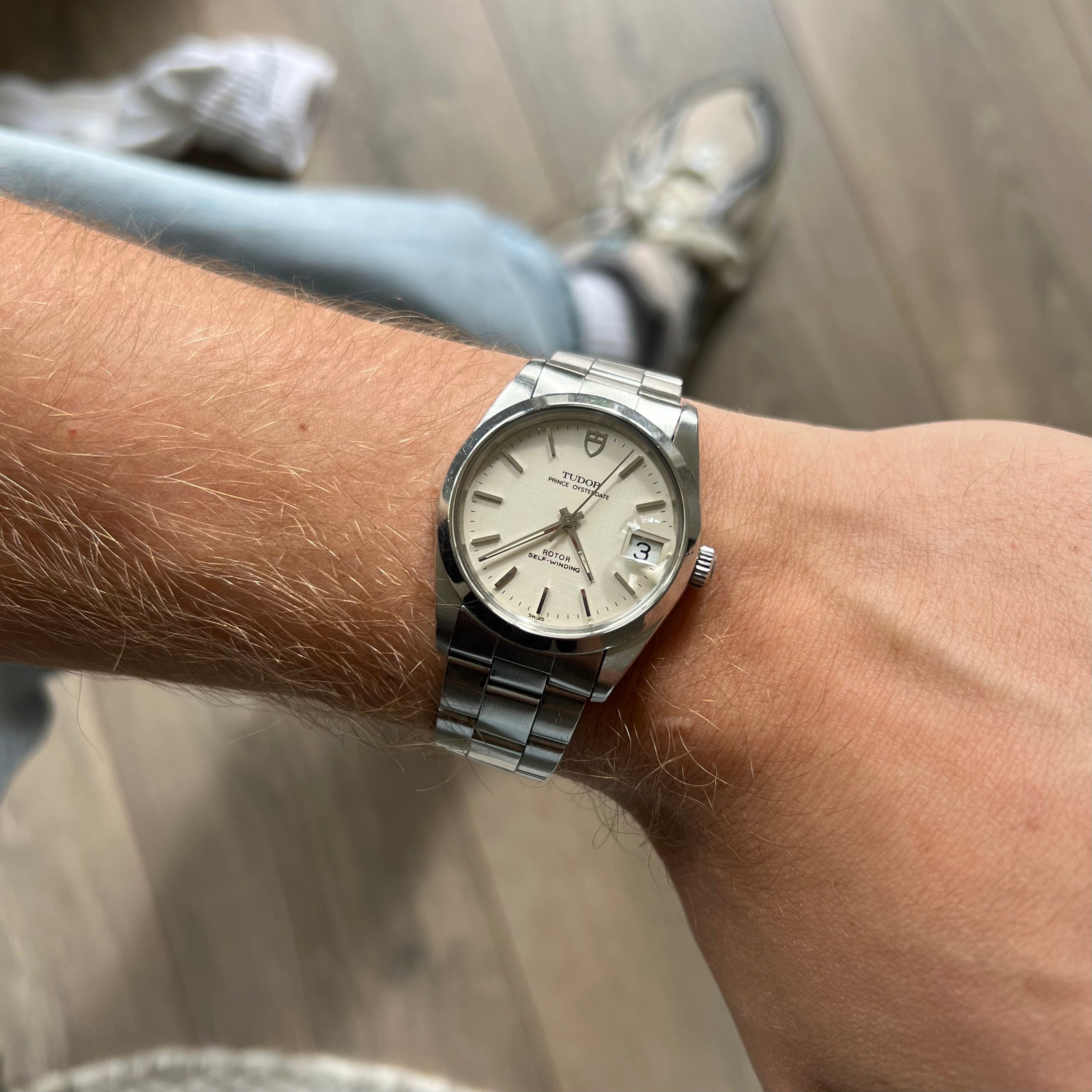 Tudor Oysterdate Ref. 74000N Linen Dial